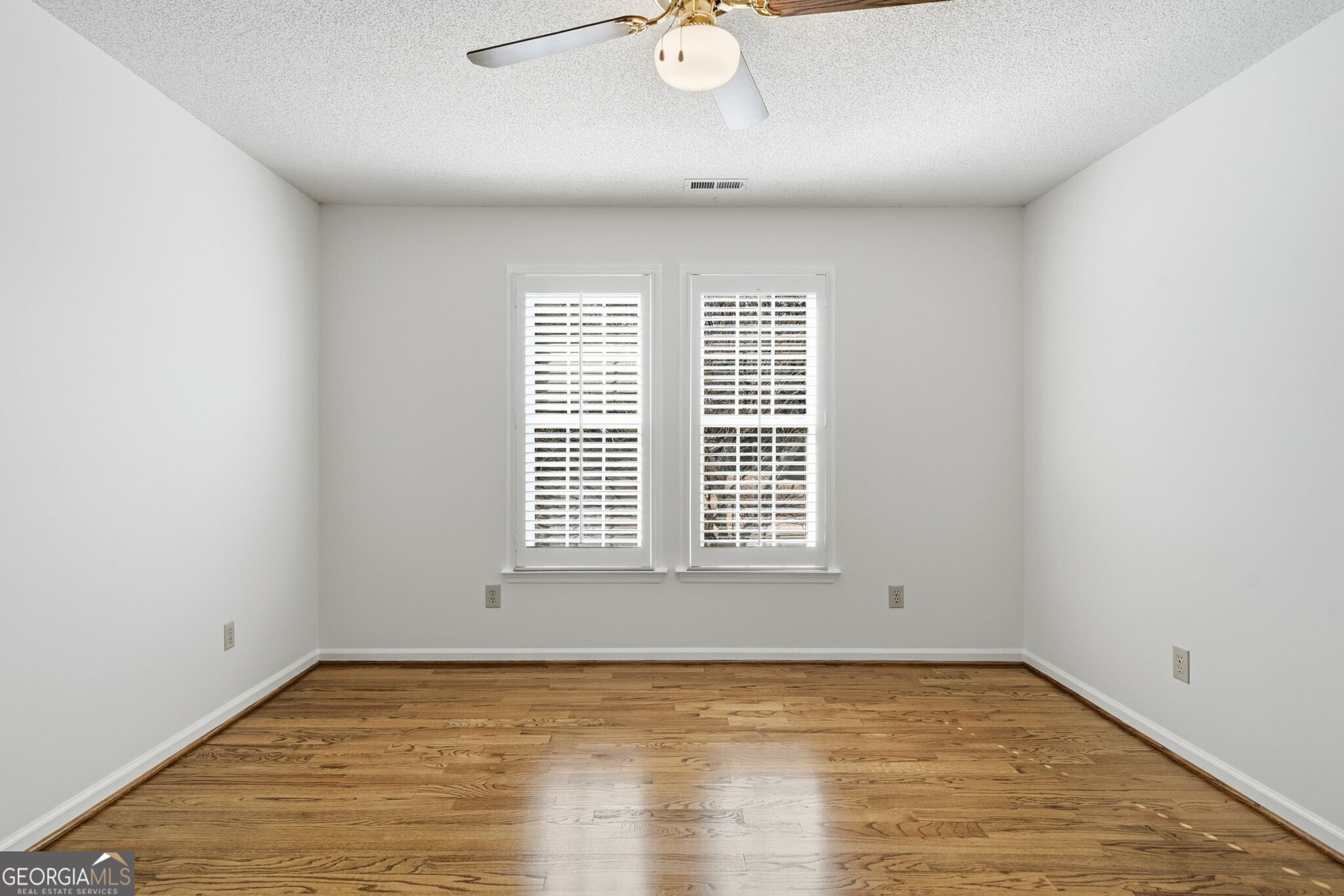 5037 India Lake Drive