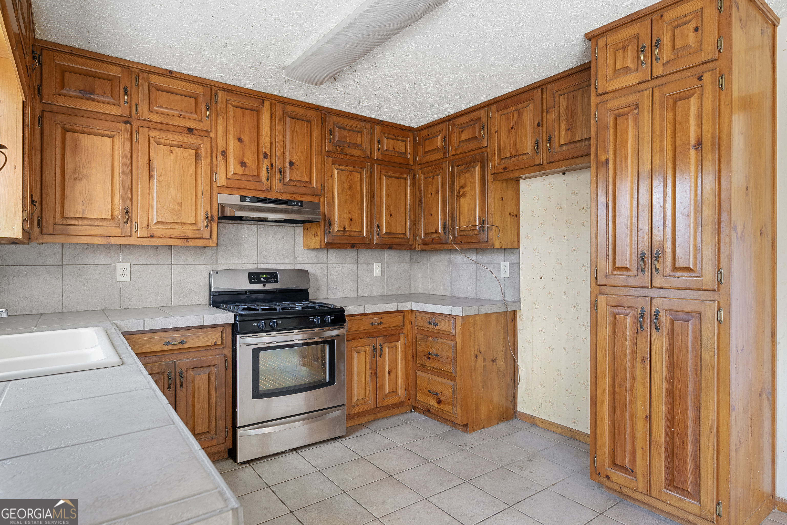 6584 River Glen Drive