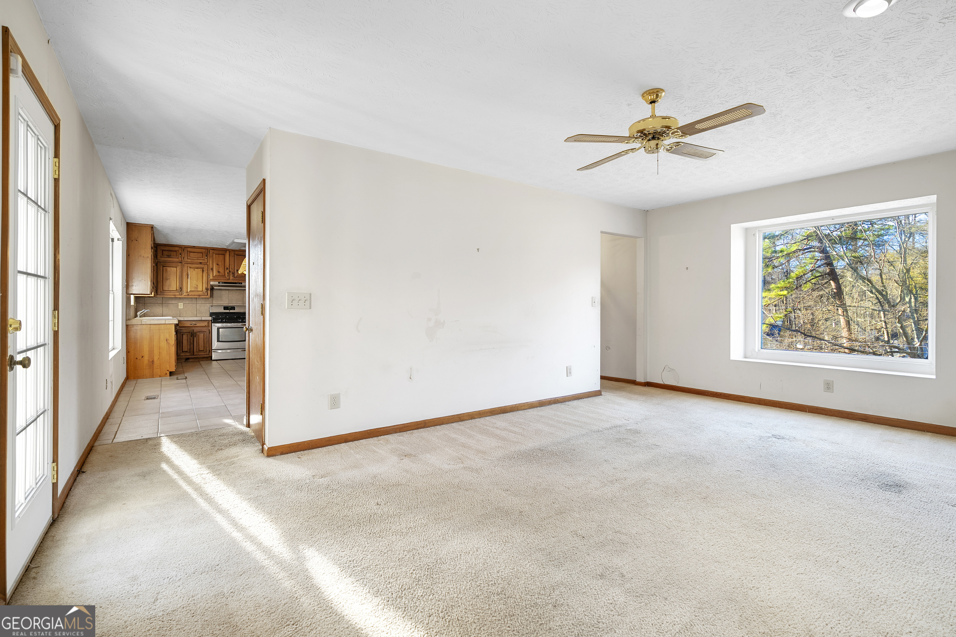 6584 River Glen Drive