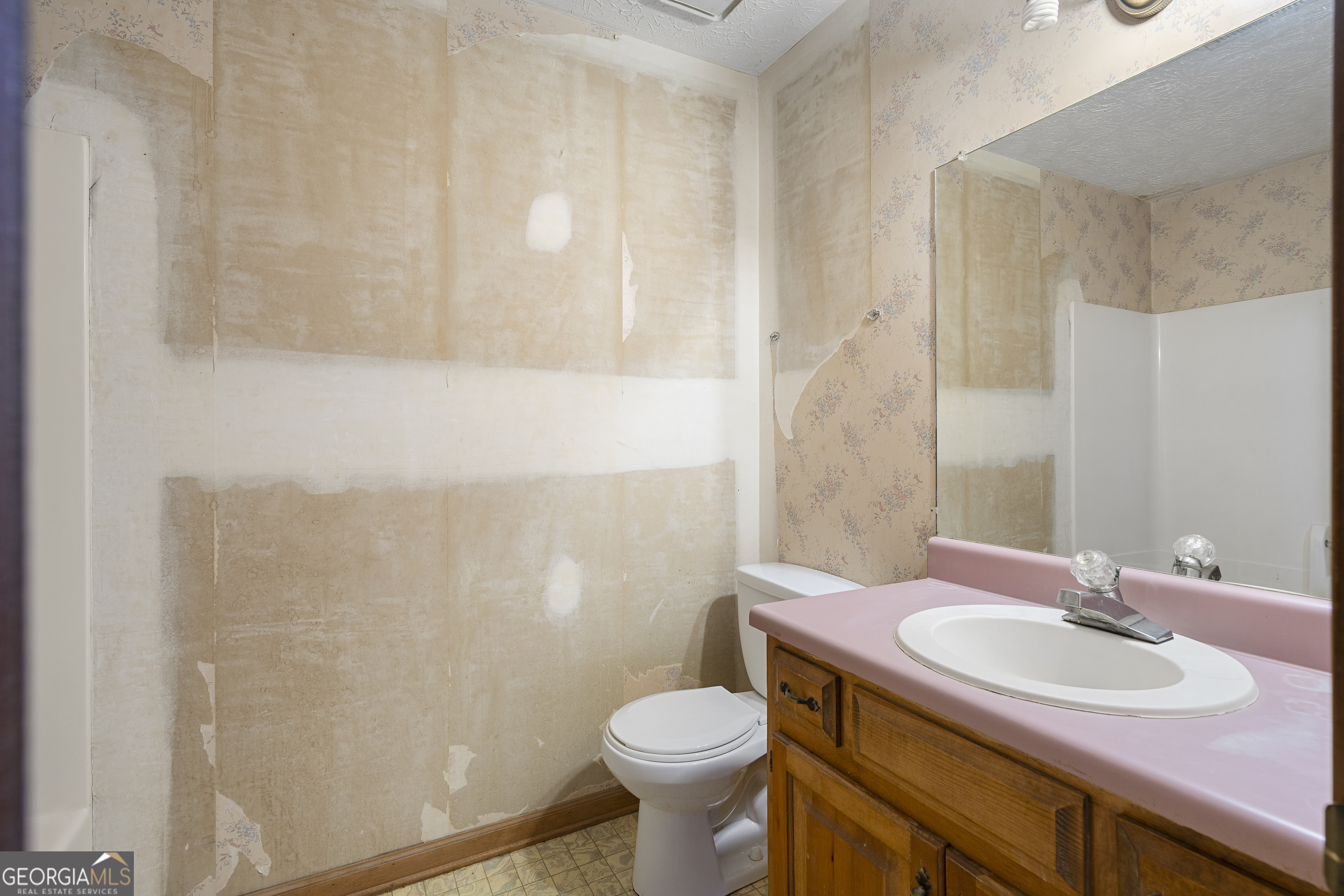 6584 River Glen Drive