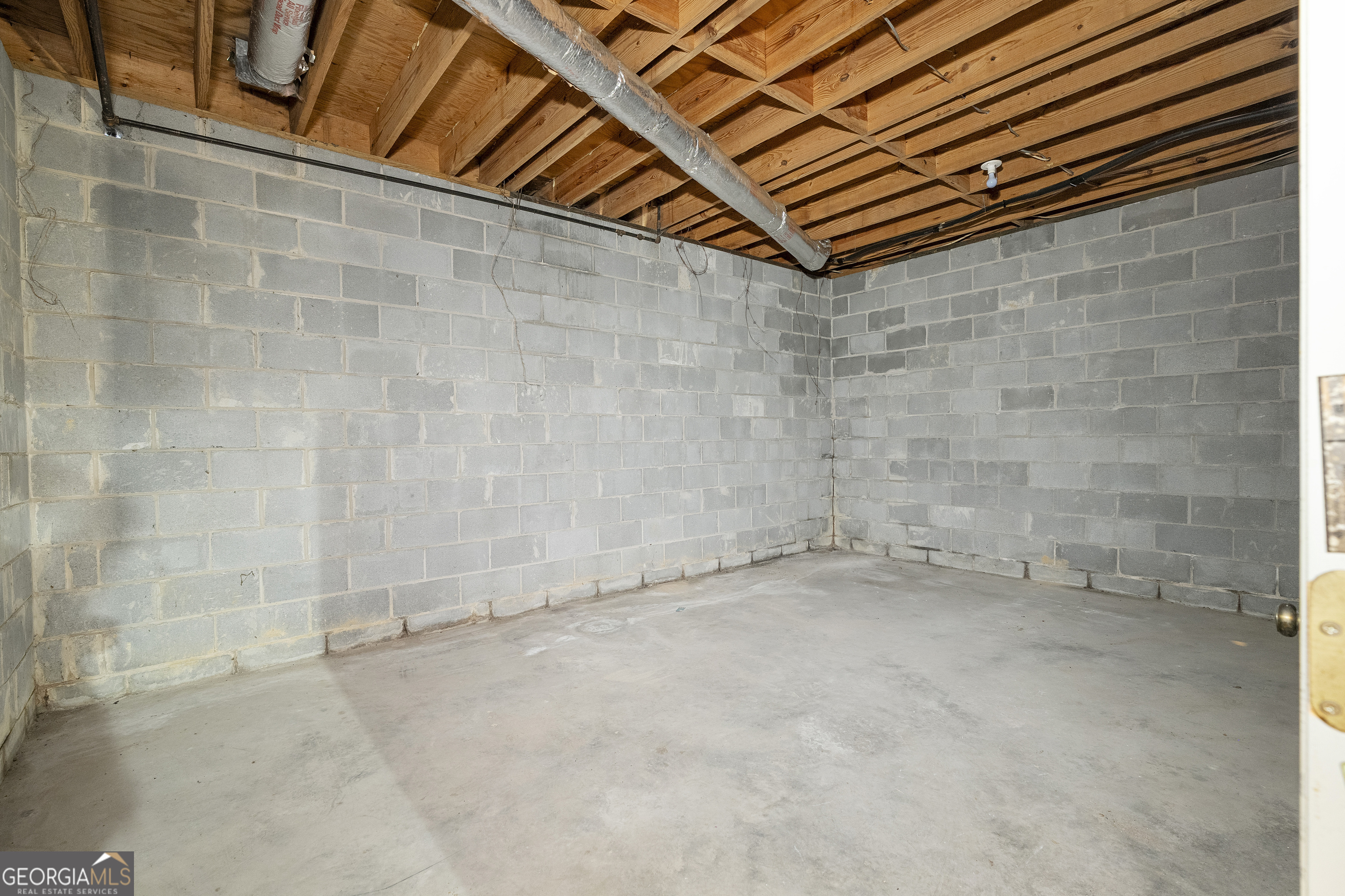 6584 River Glen Drive