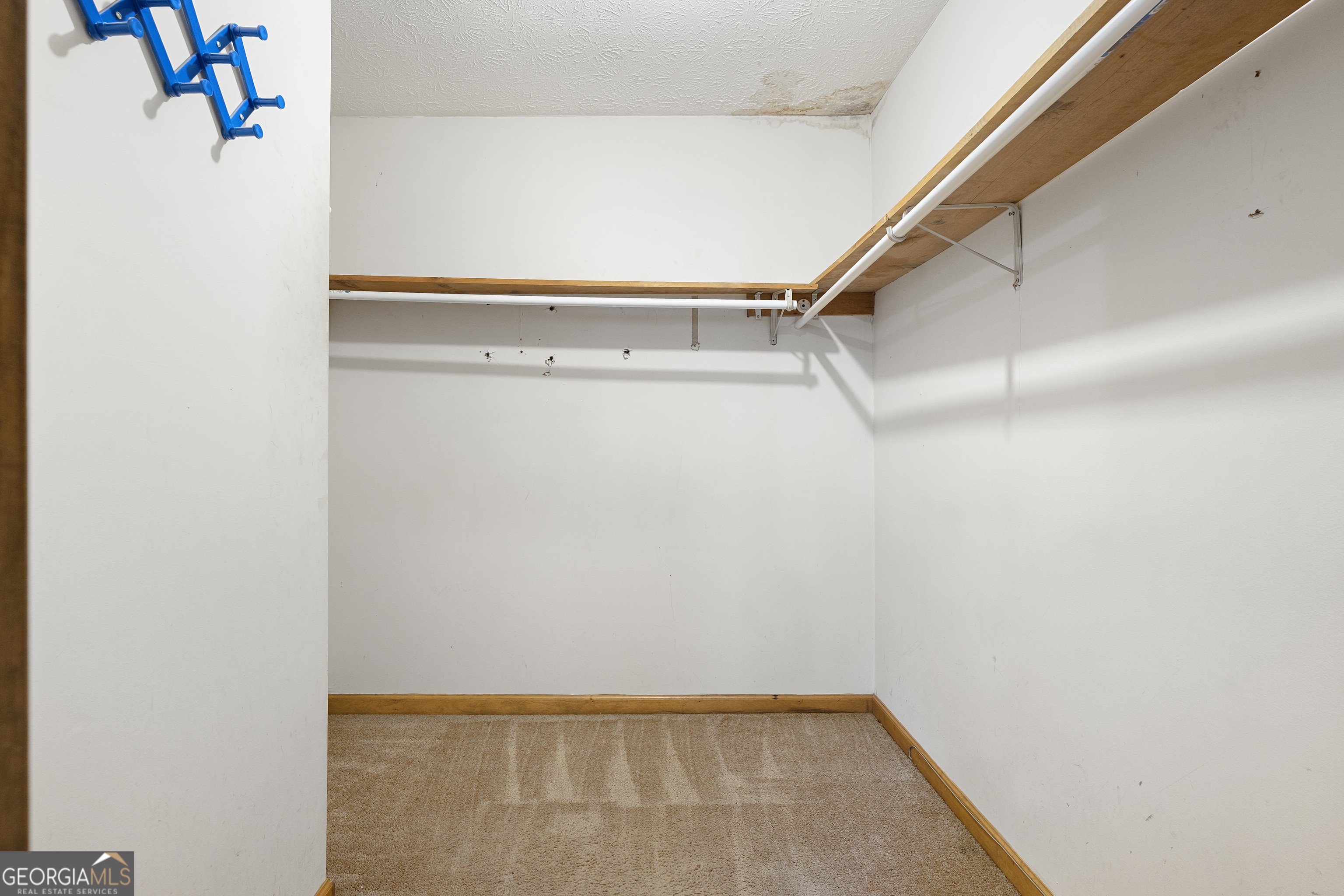 6584 River Glen Drive