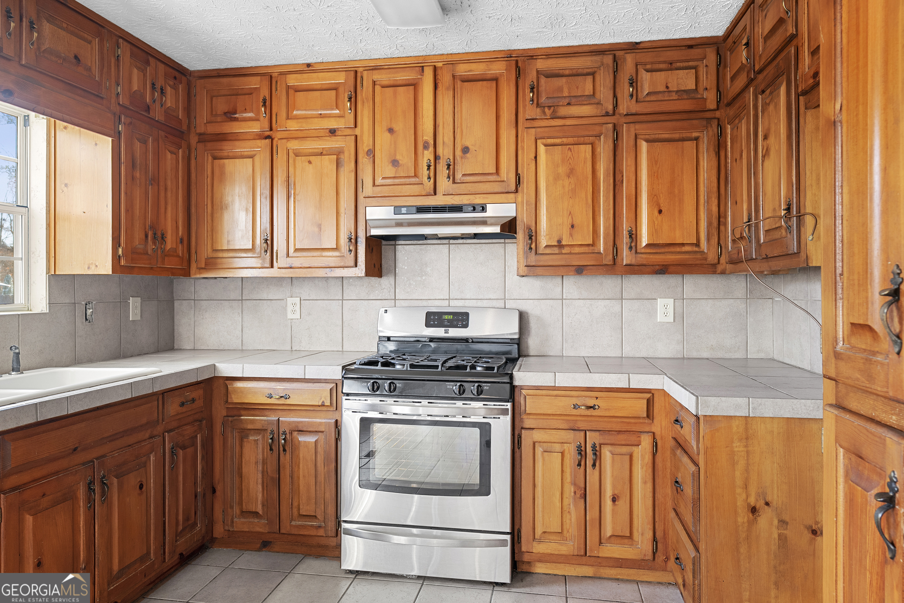 6584 River Glen Drive