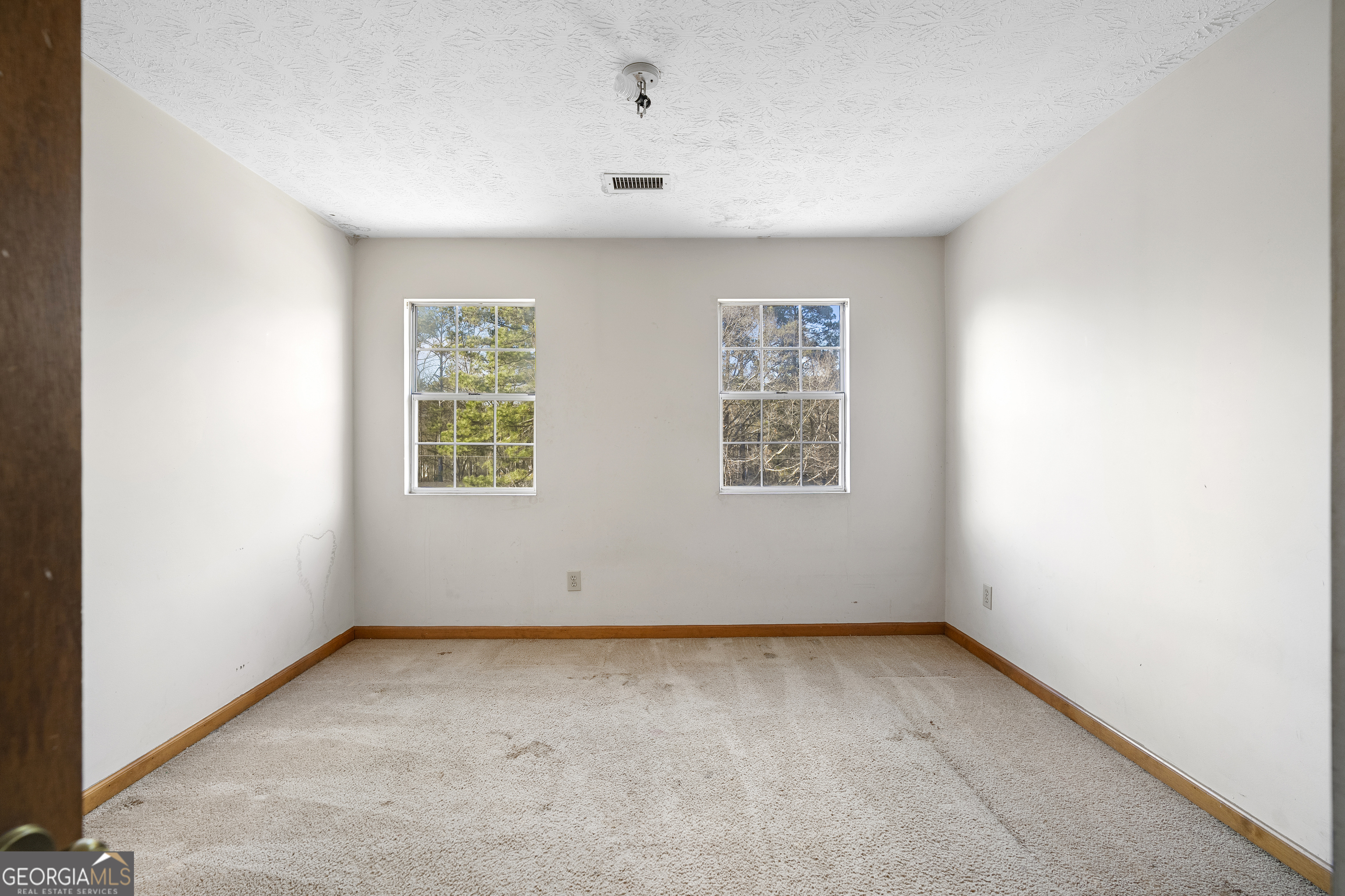 6584 River Glen Drive