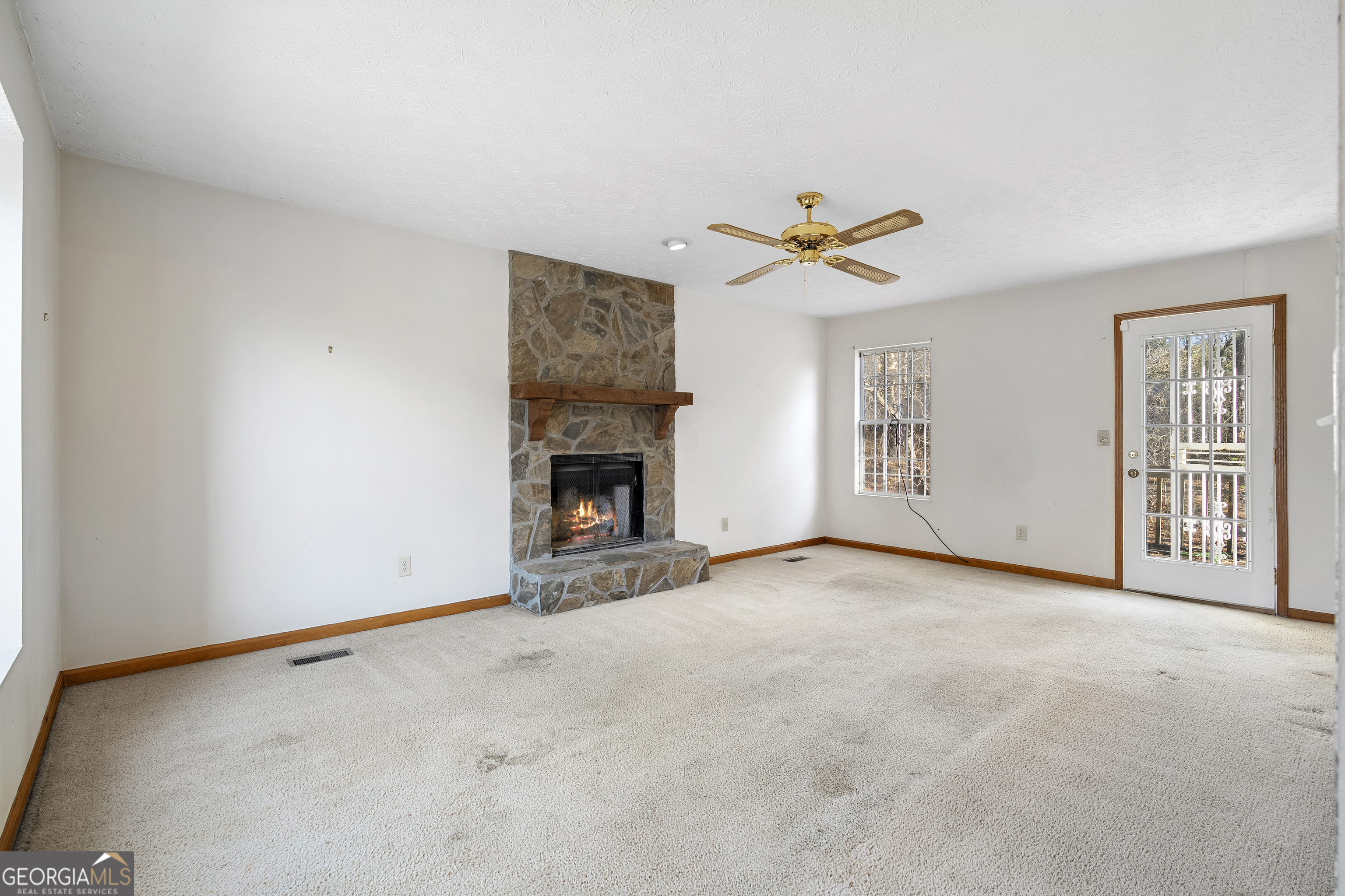 6584 River Glen Drive