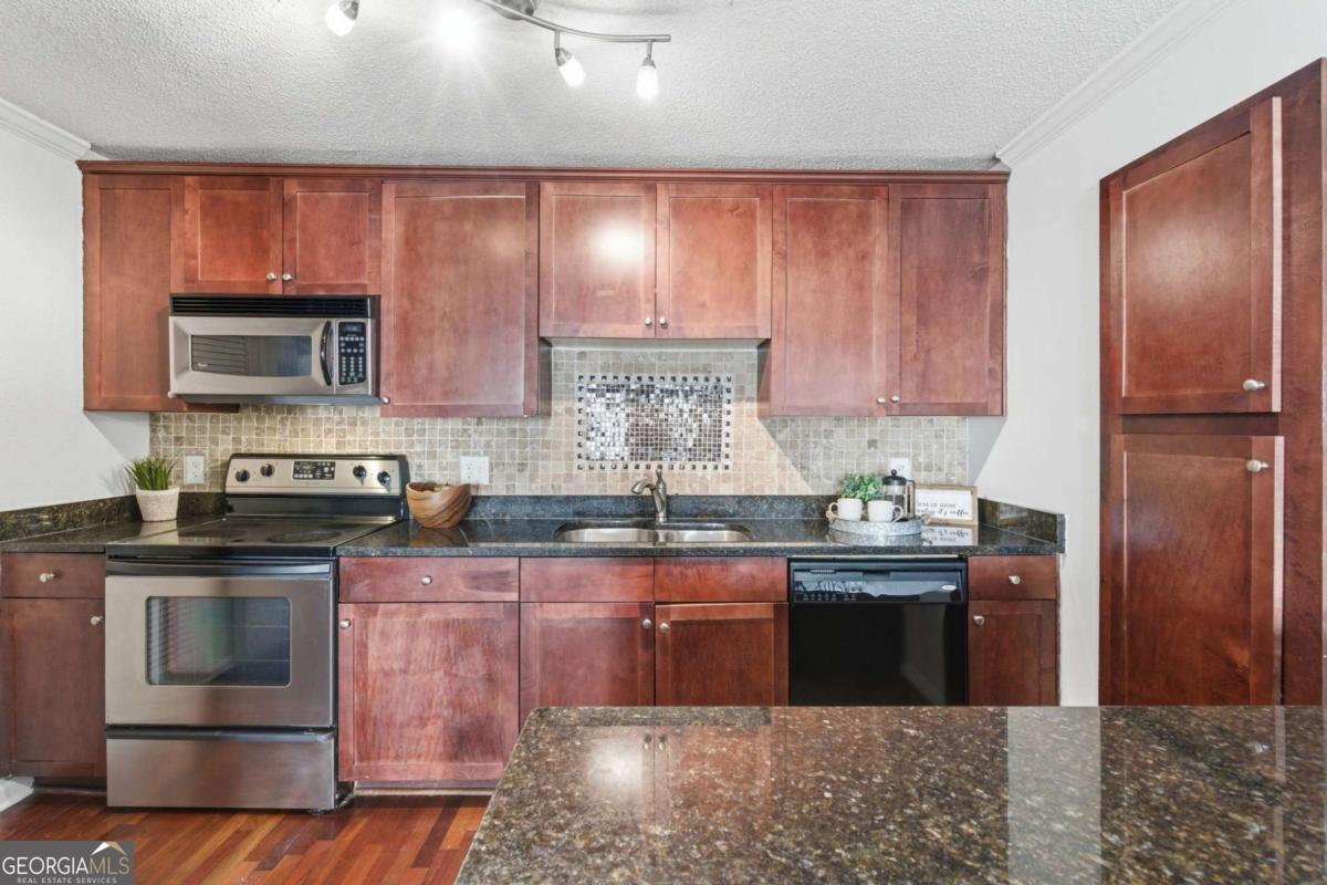 2657 Lenox Road NE # 68