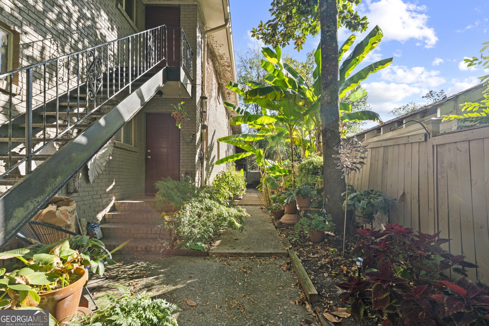 394 6th Street NE # 2