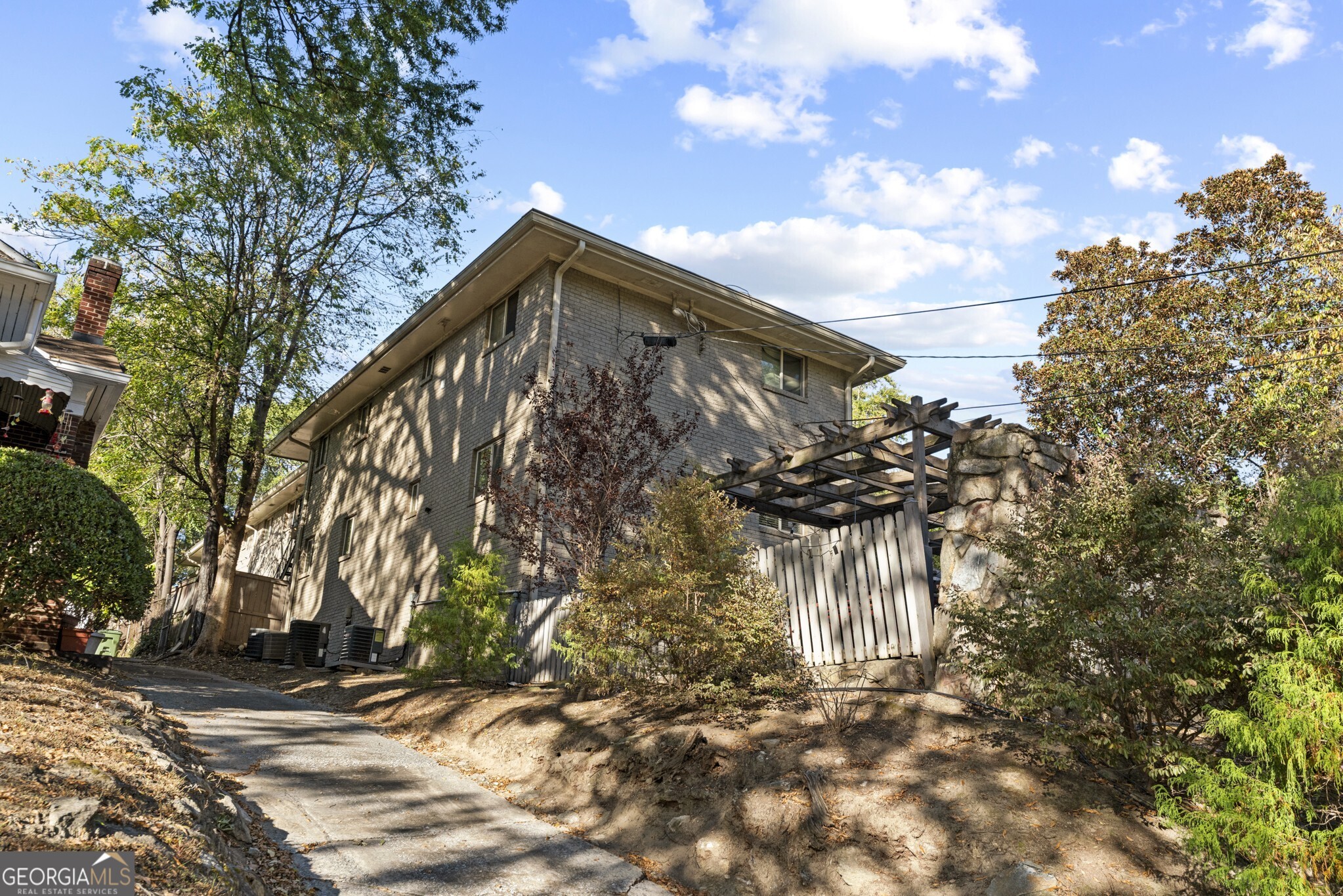 394 6th Street NE # 2