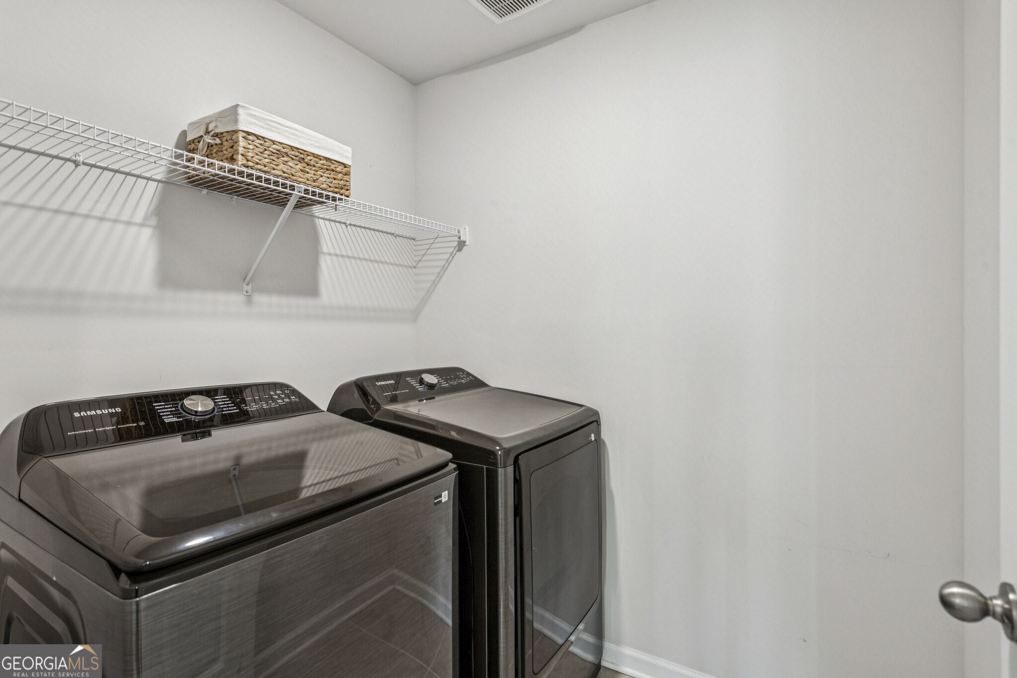 473 Catenary Alley SW