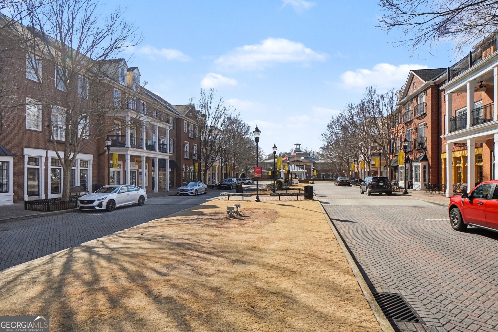 1004 Madison Lane SE