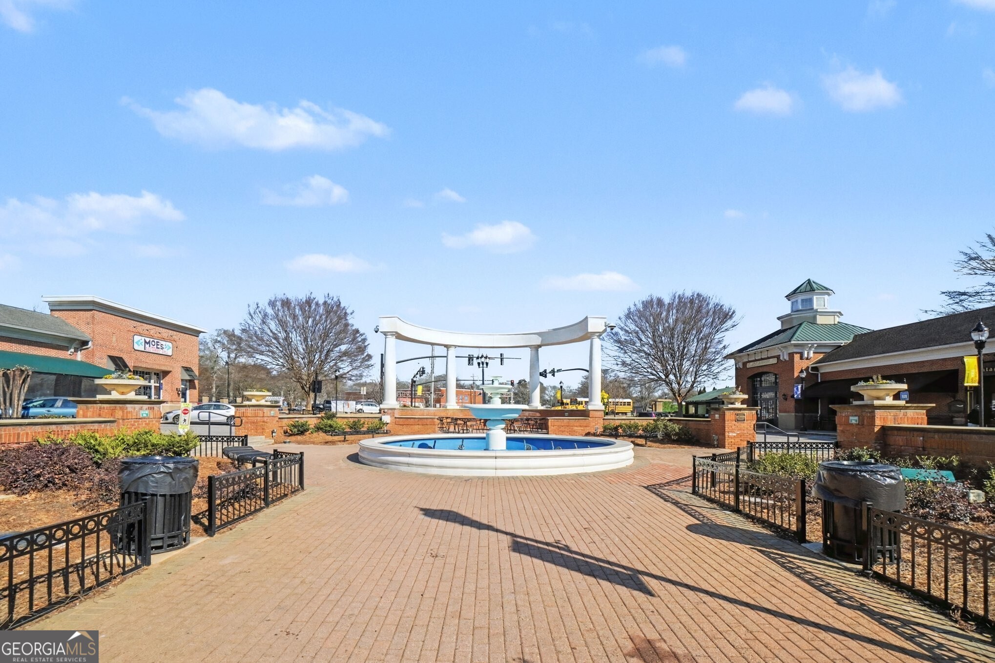 1004 Madison Lane SE