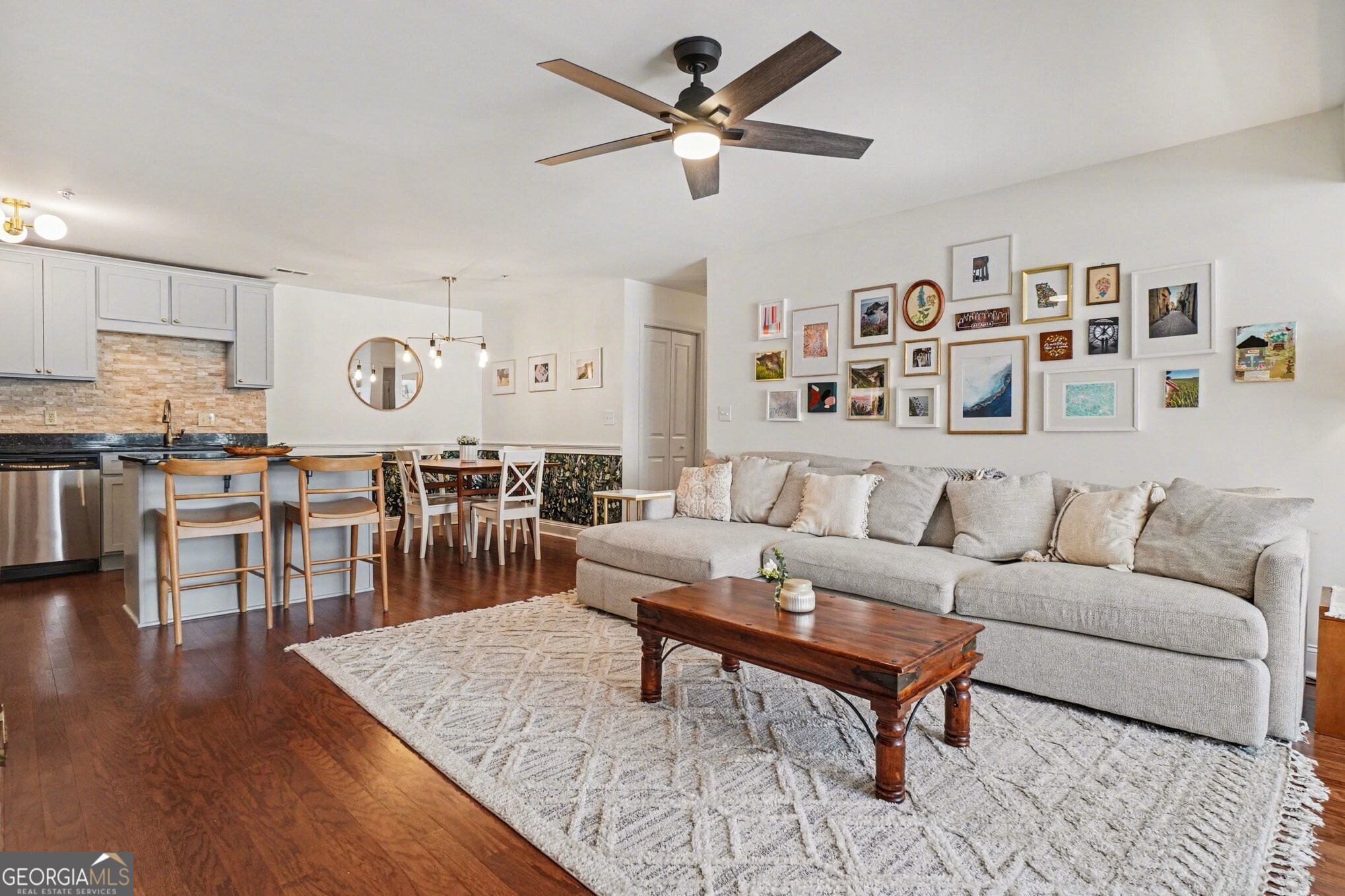 1004 Madison Lane SE