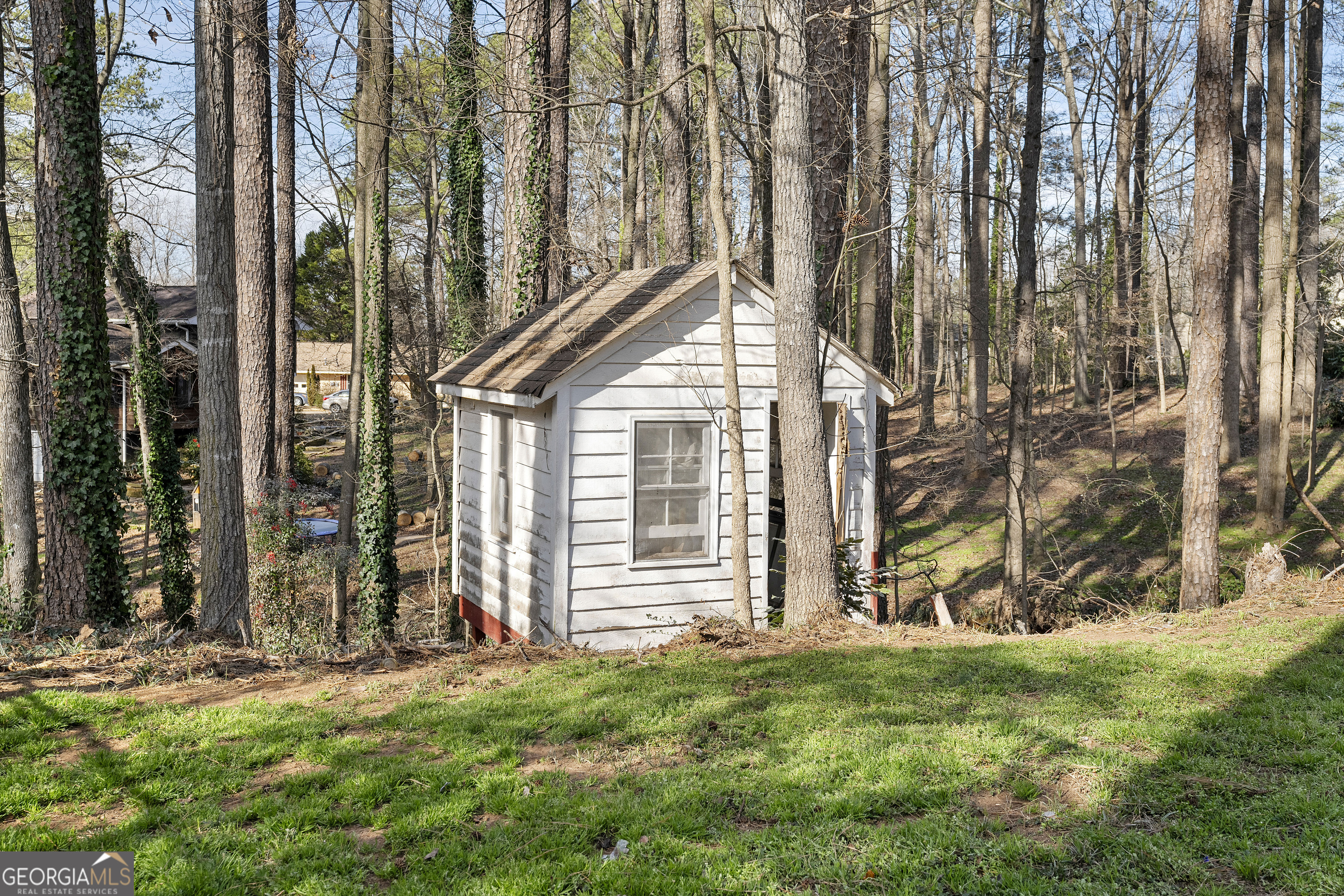 566 Sugar Valley Lane SE