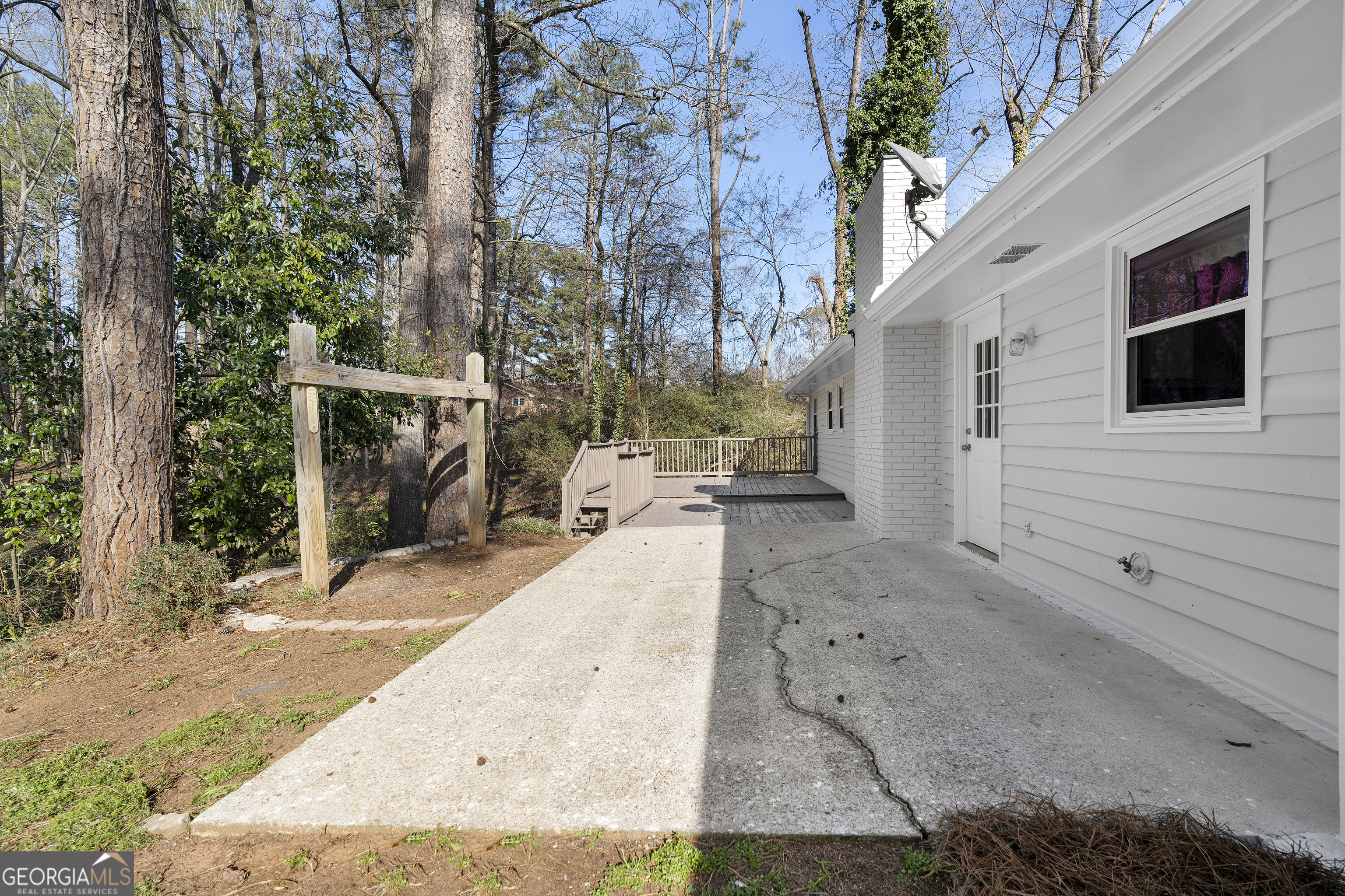 566 Sugar Valley Lane SE