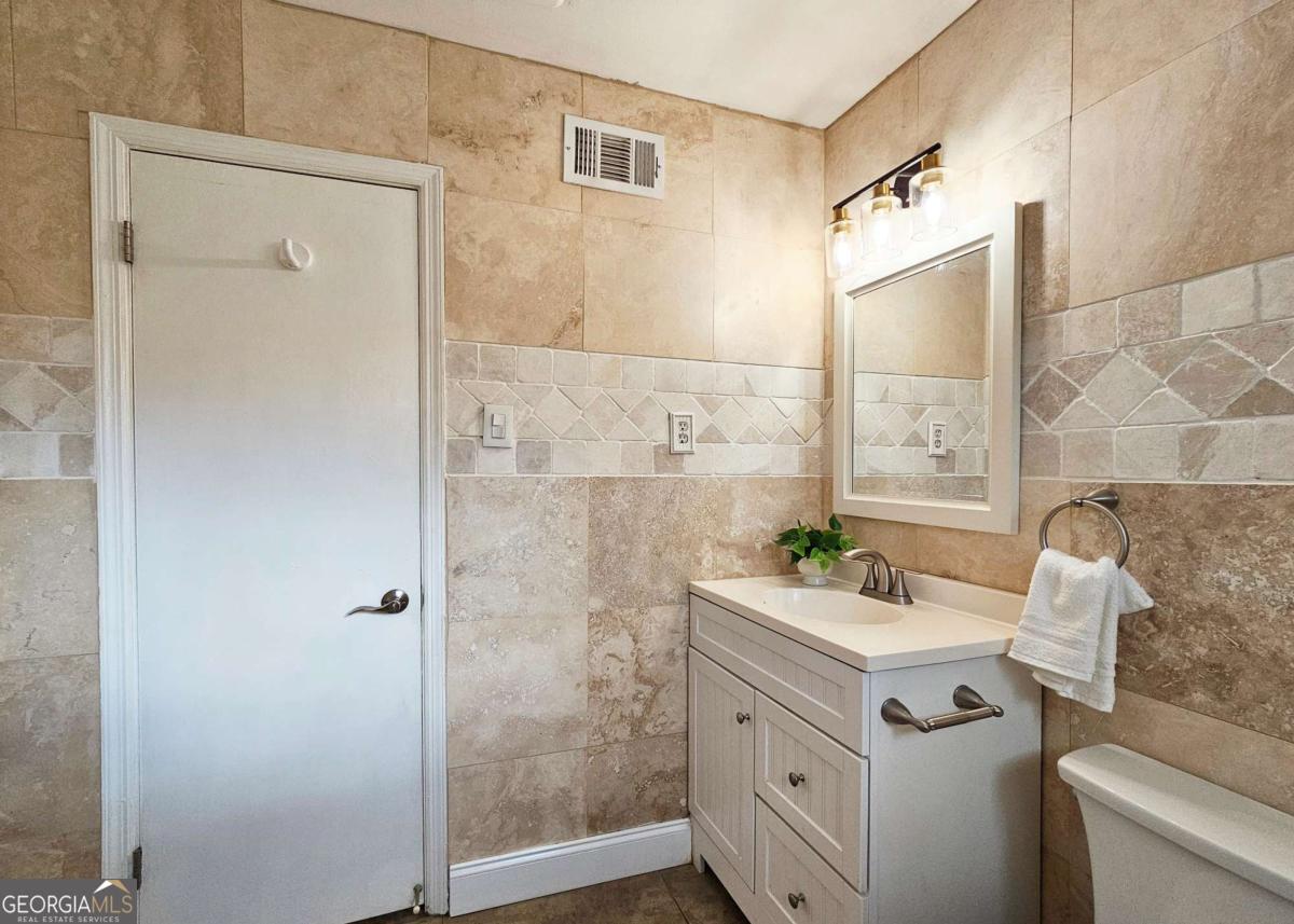 136 Peachtree Memorial Drive NW Unit: PA4