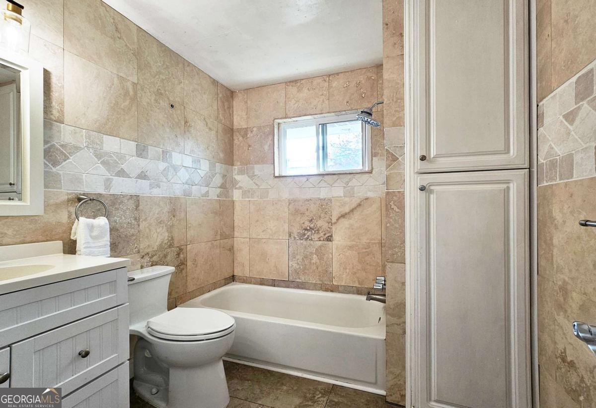 136 Peachtree Memorial Drive NW Unit: PA4