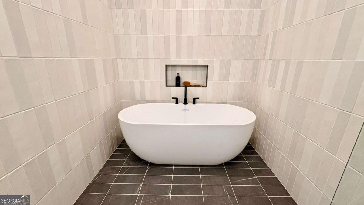 2606 Church Street NW