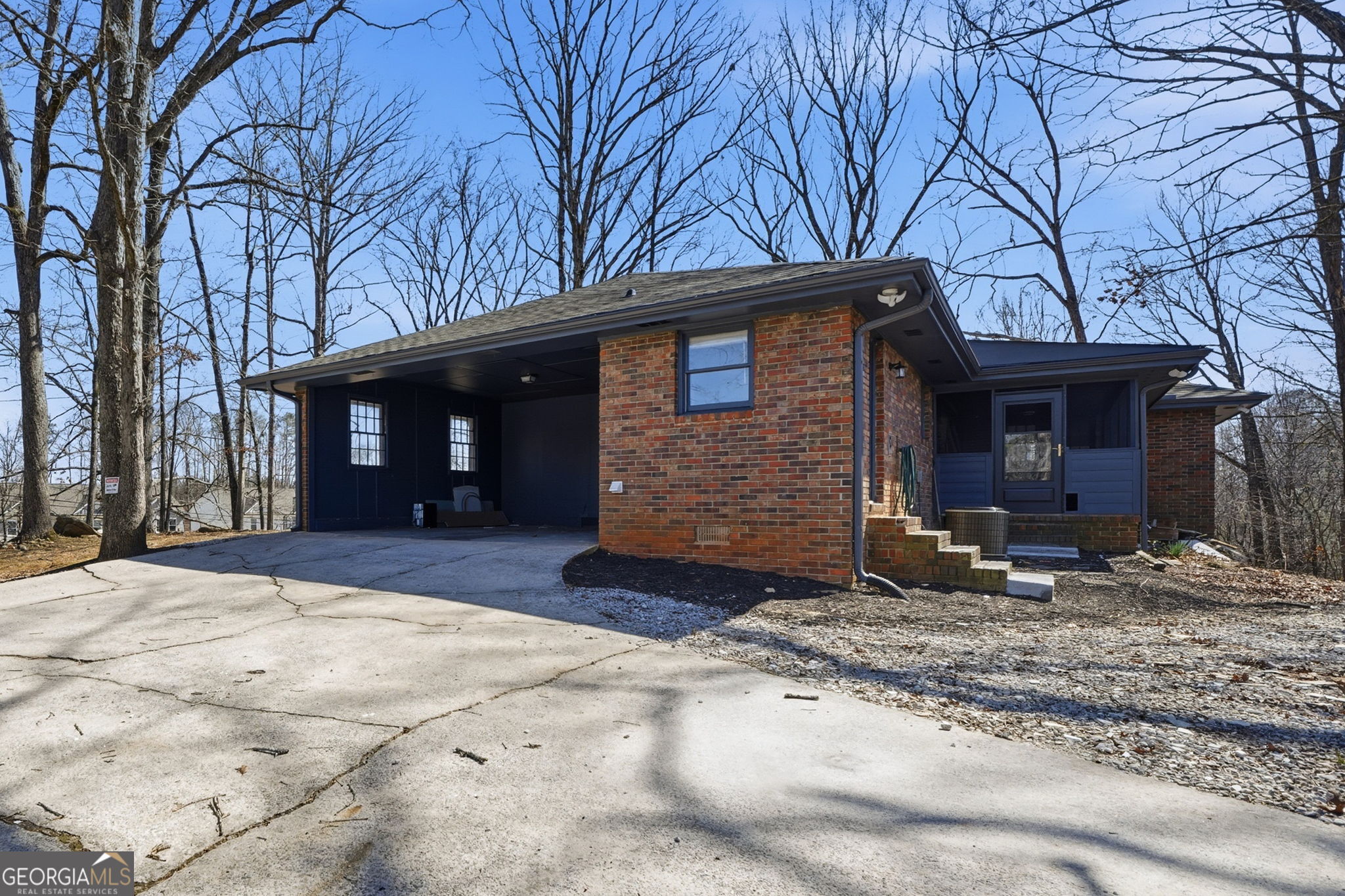 1460 Hillcrest Drive