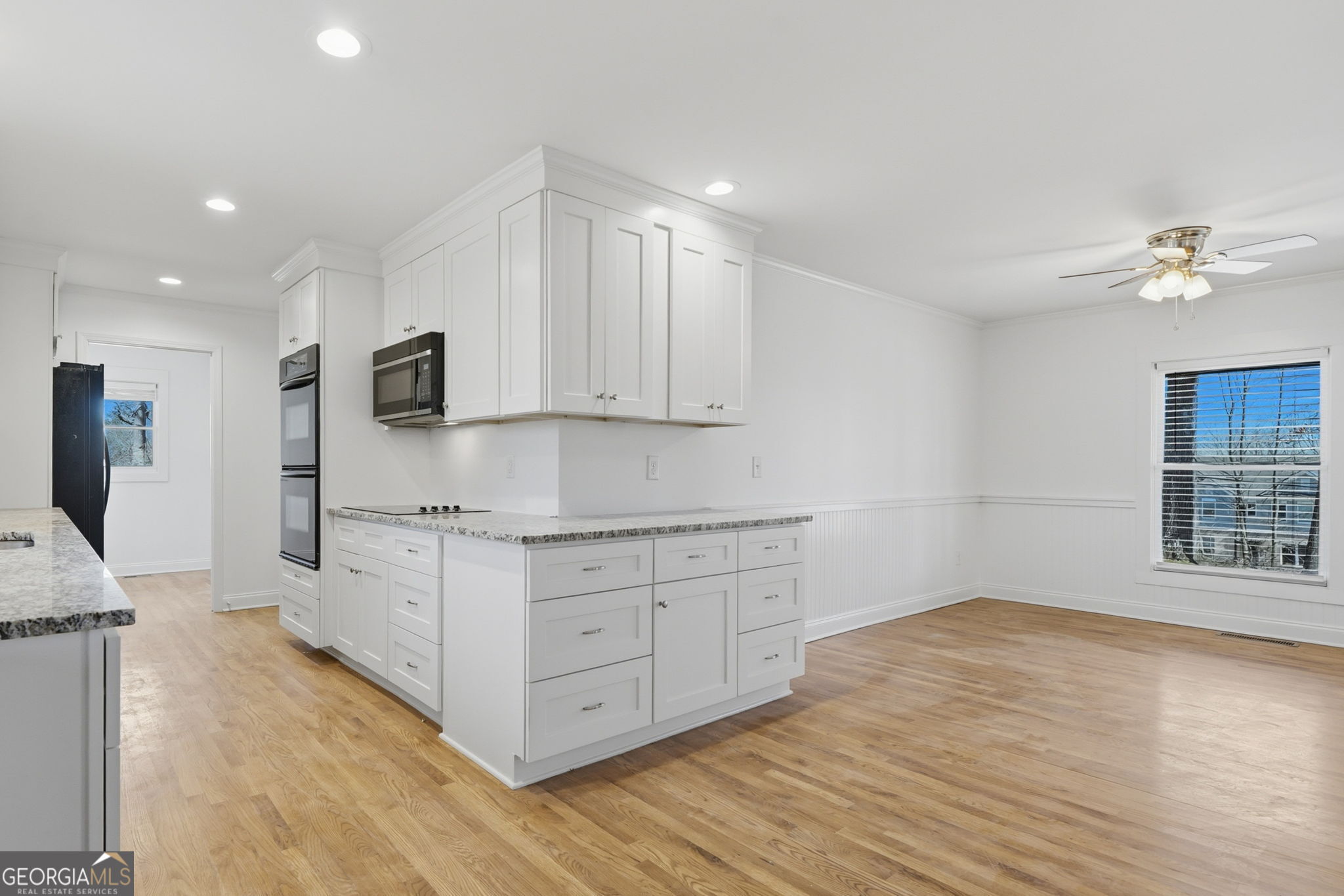 1460 Hillcrest Drive