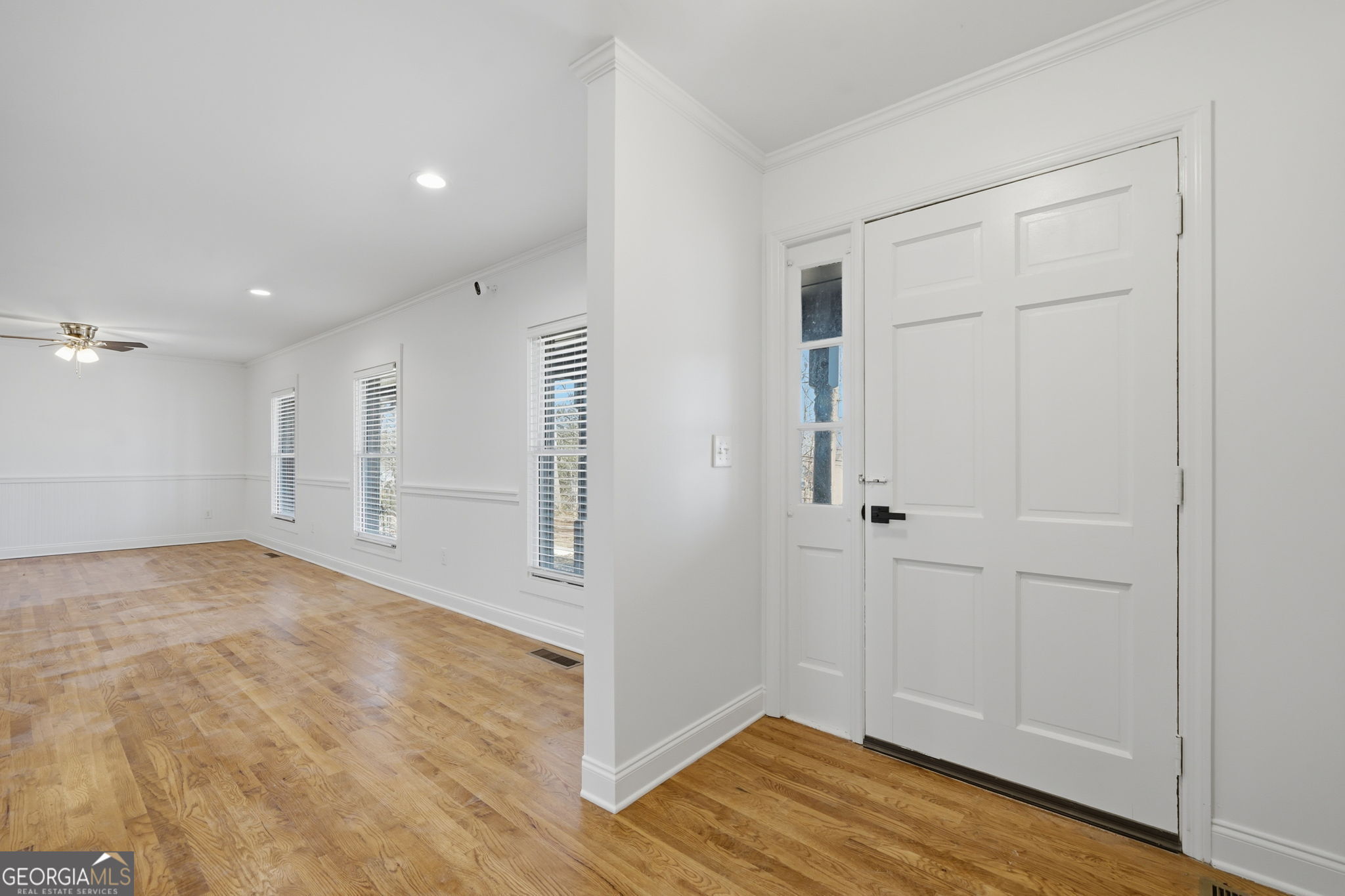 1460 Hillcrest Drive