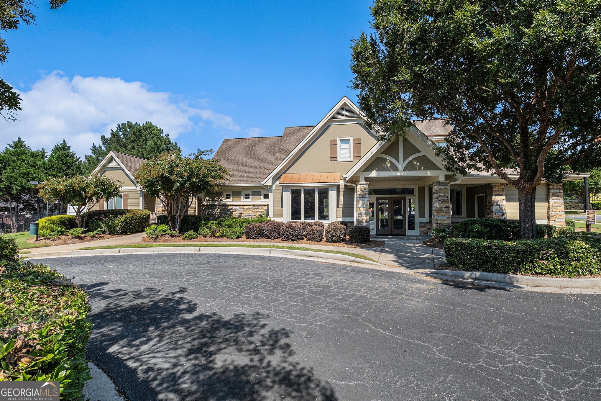 1638 Great Shoals Circle