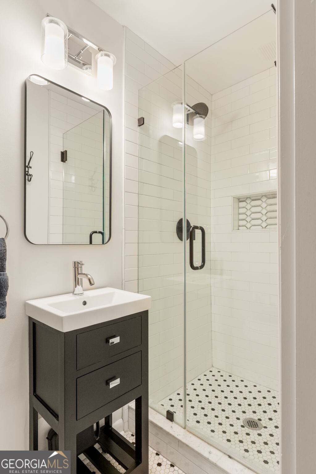 3058 Greenbrook Way NE