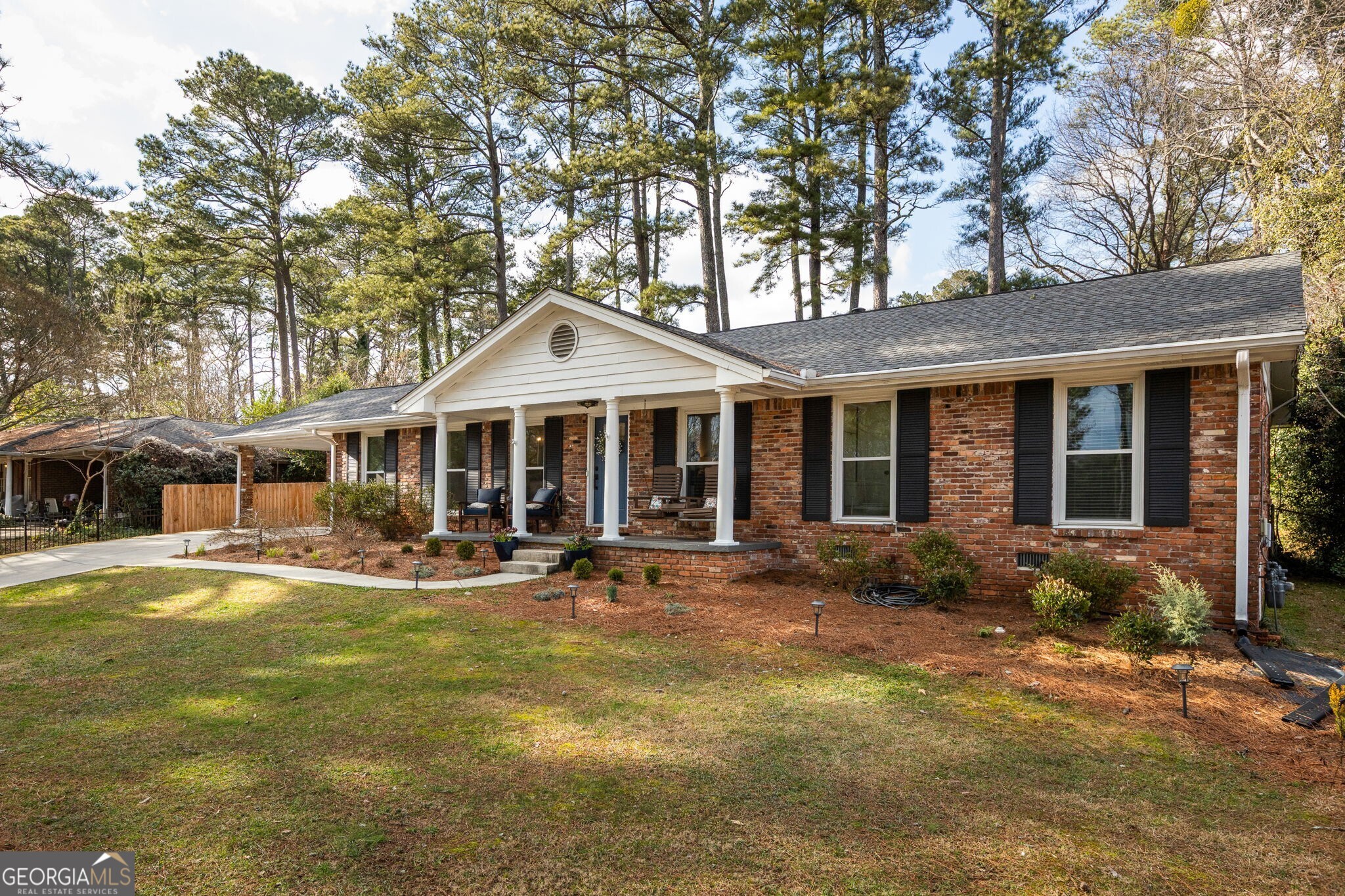 3058 Greenbrook Way NE