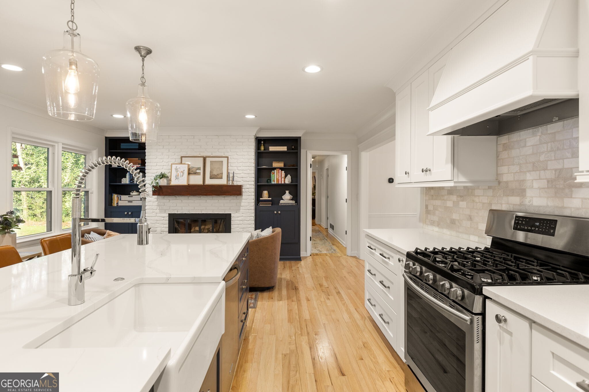 3058 Greenbrook Way NE