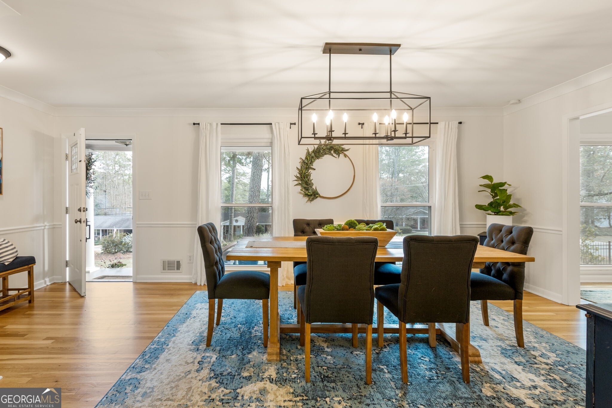 3058 Greenbrook Way NE