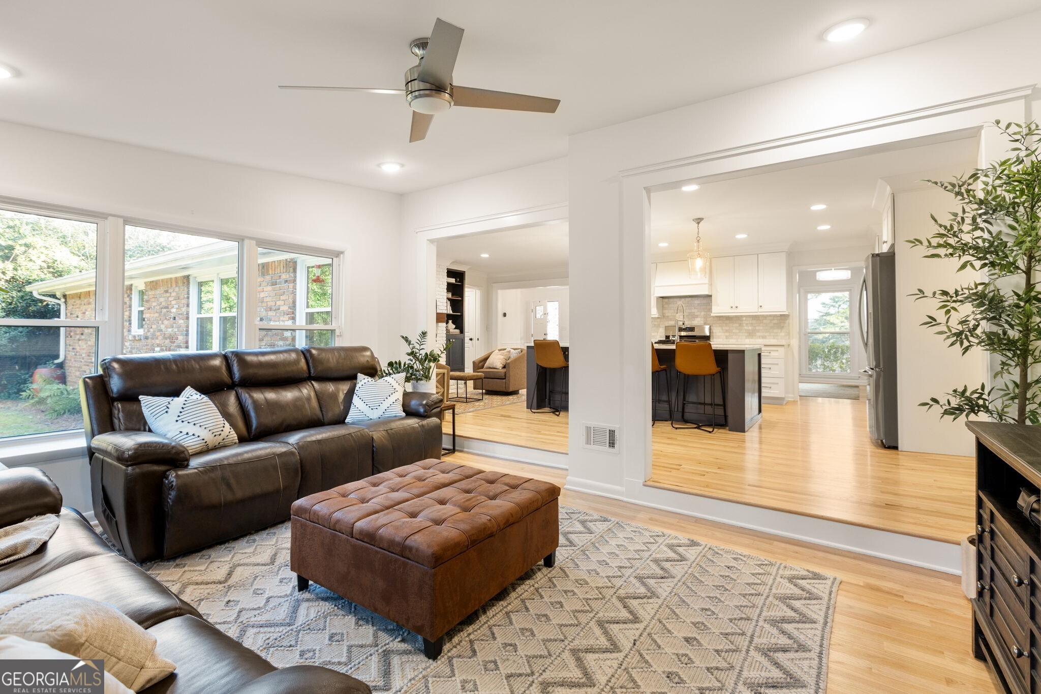 3058 Greenbrook Way NE