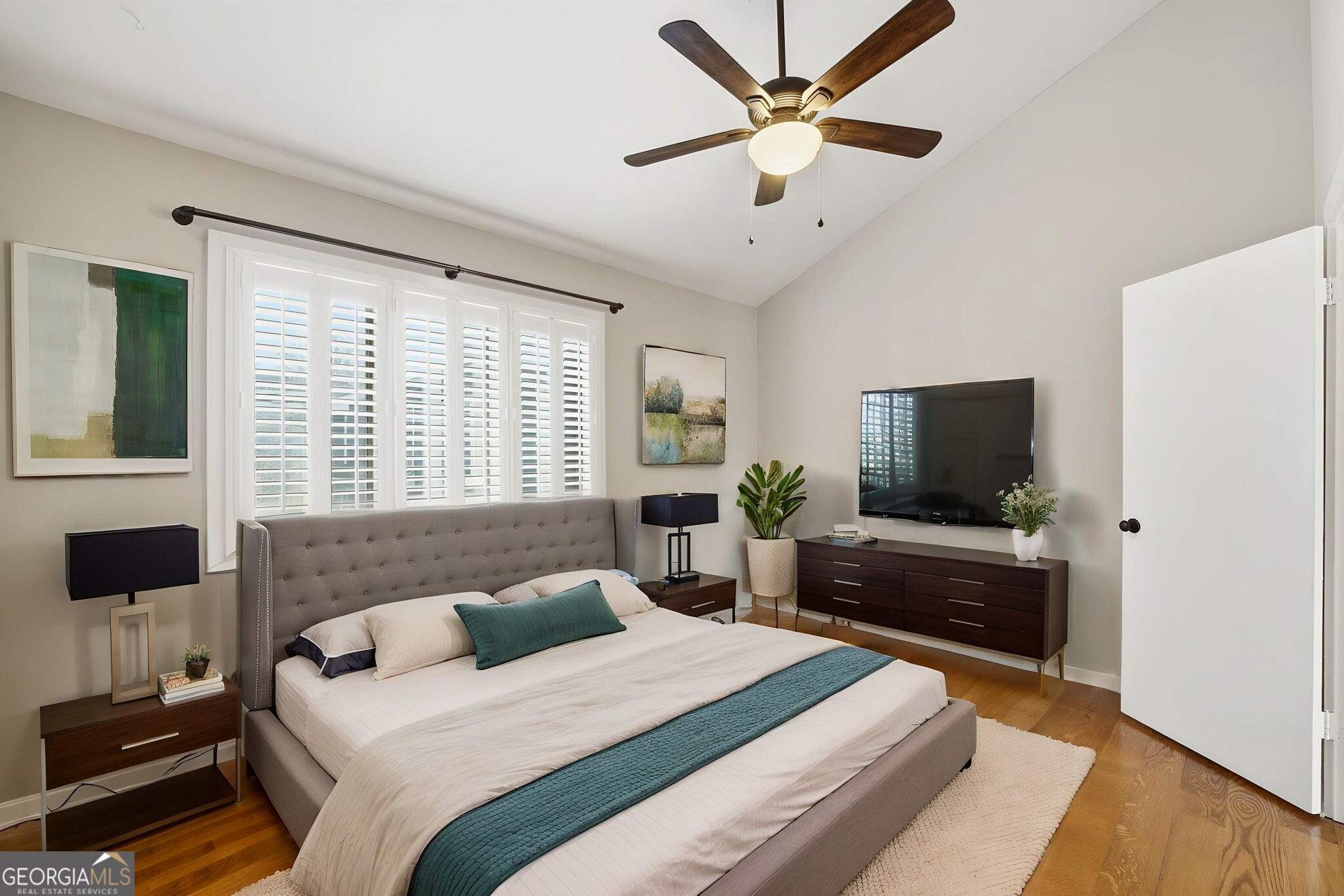 836 Saint Charles Avenue NE # H