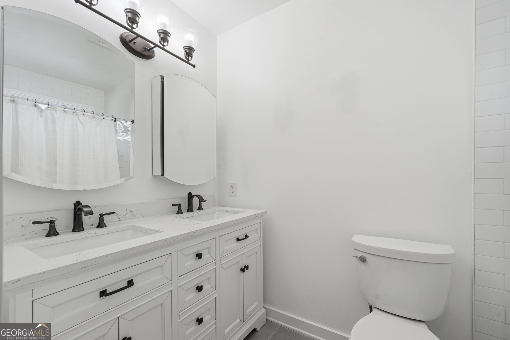 836 Saint Charles Avenue NE # H