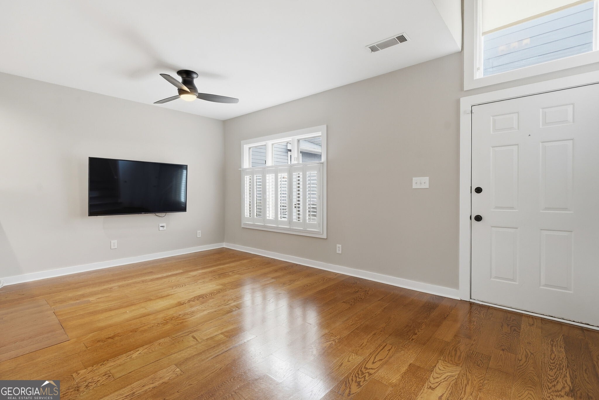 836 Saint Charles Avenue NE # H