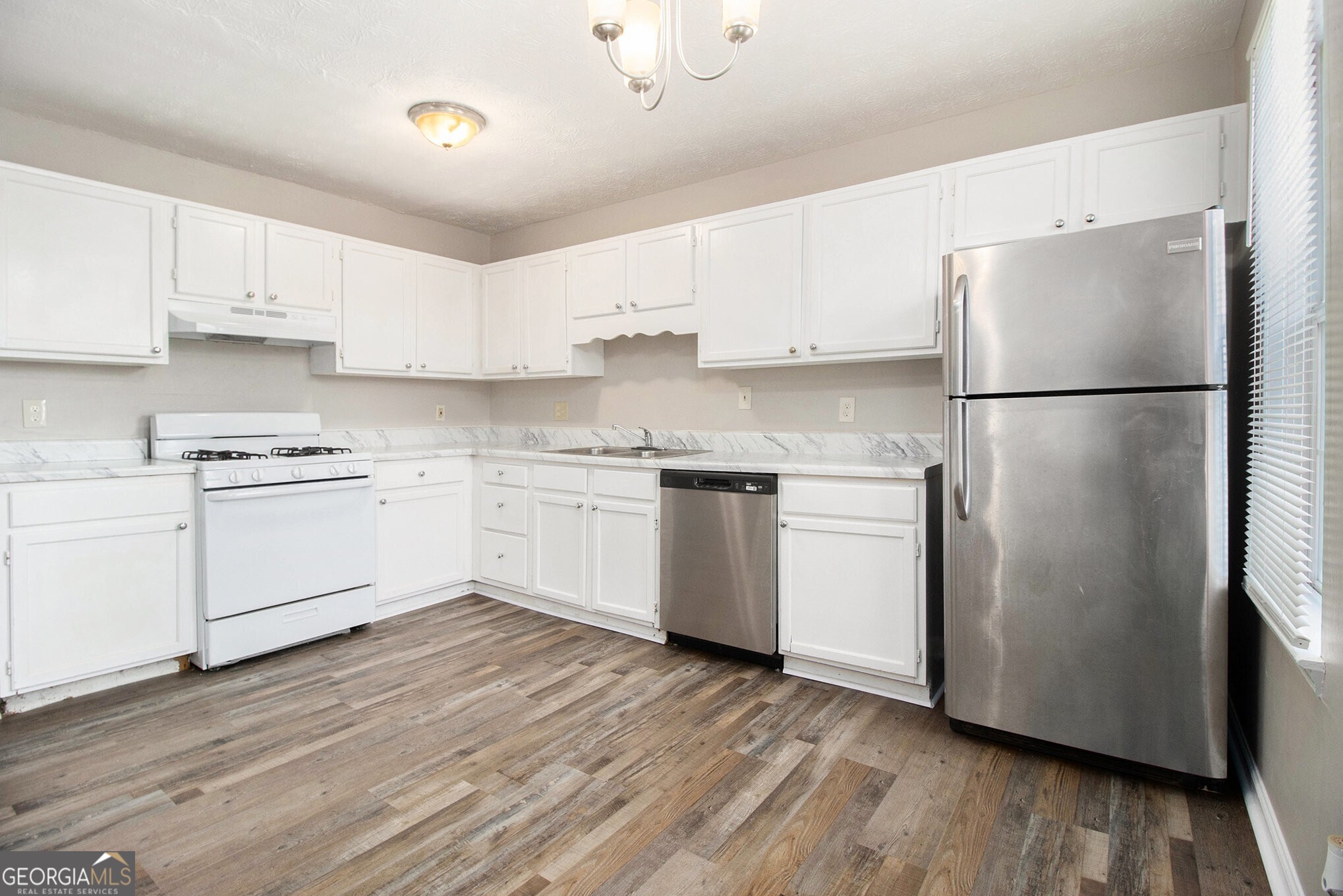 3521 Kingswood Trail