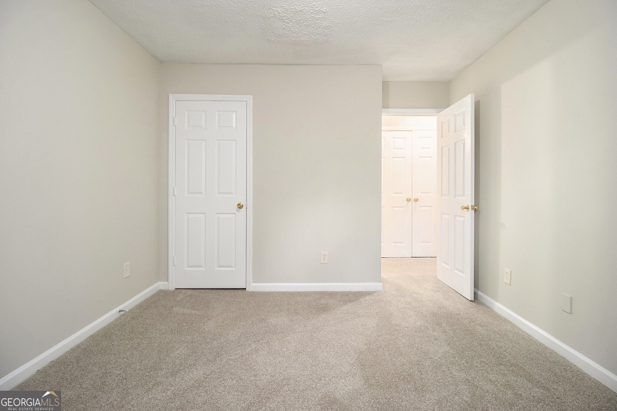 3521 Kingswood Trail