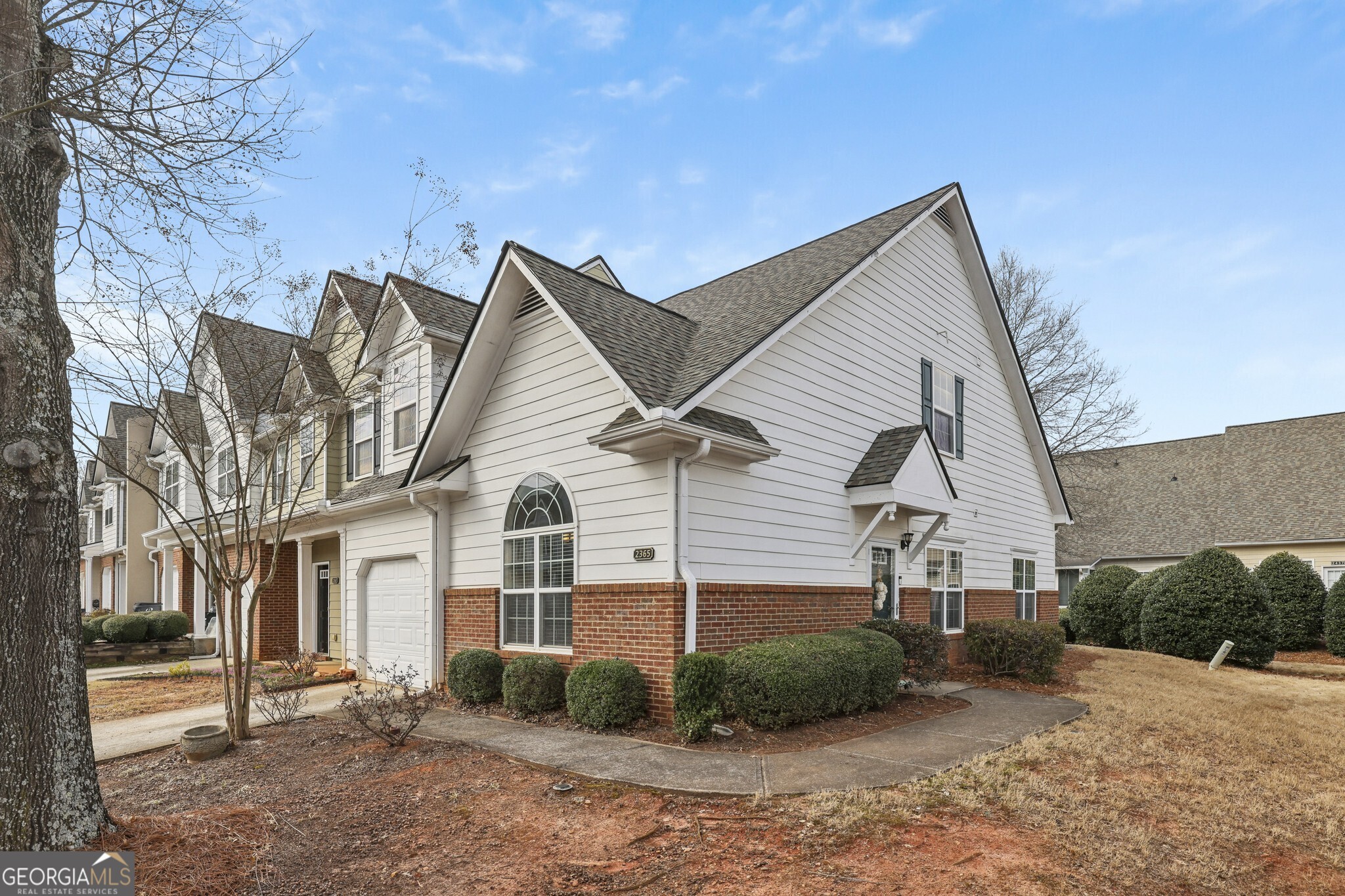 2365 Suwanee Pointe Drive