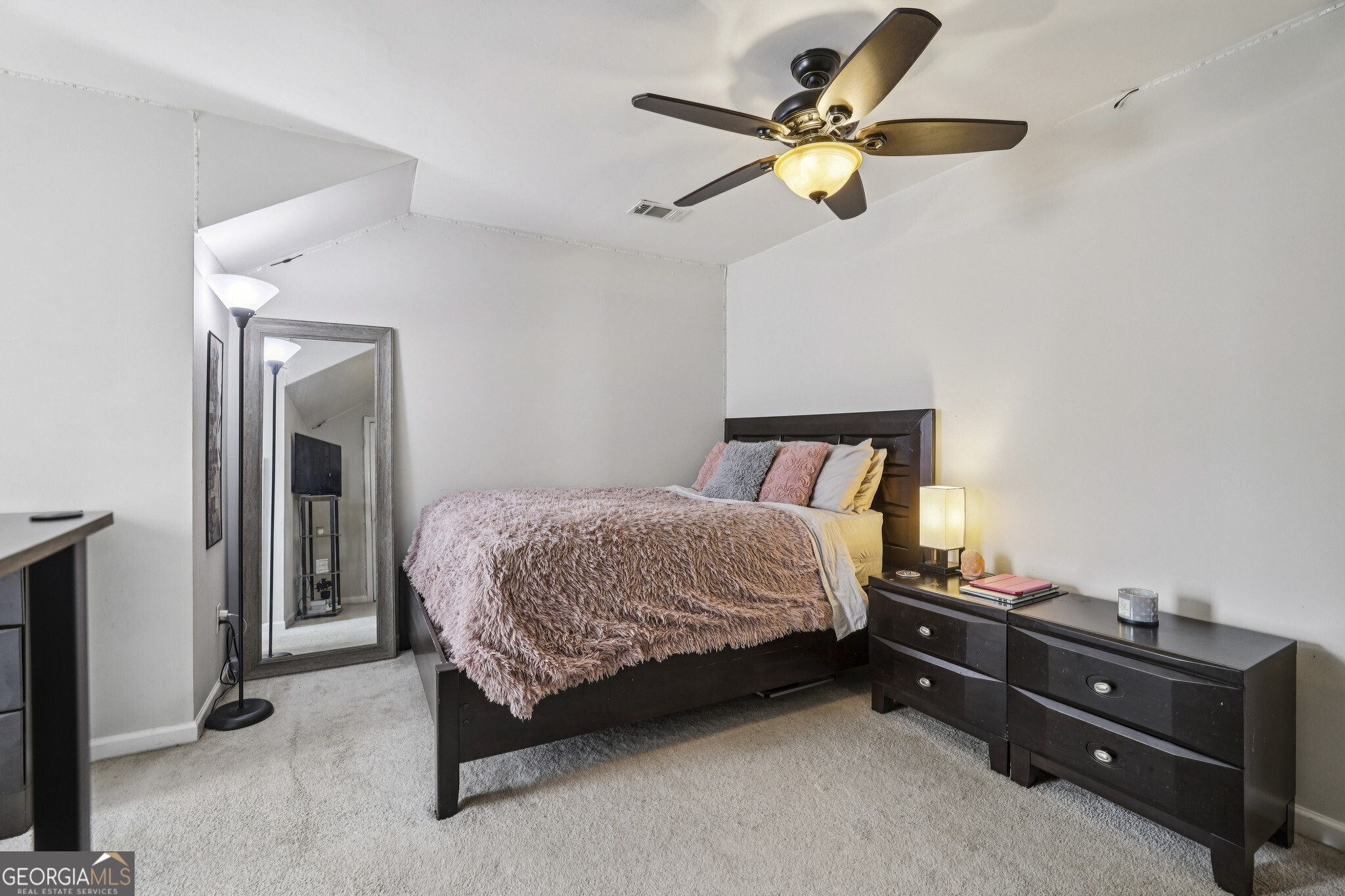 2365 Suwanee Pointe Drive