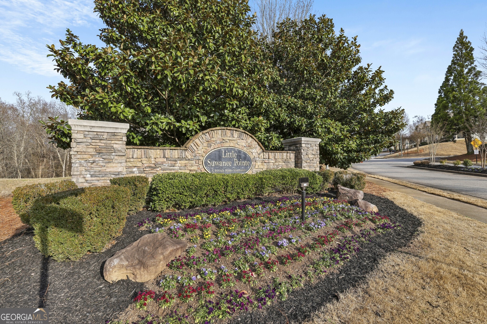 2365 Suwanee Pointe Drive