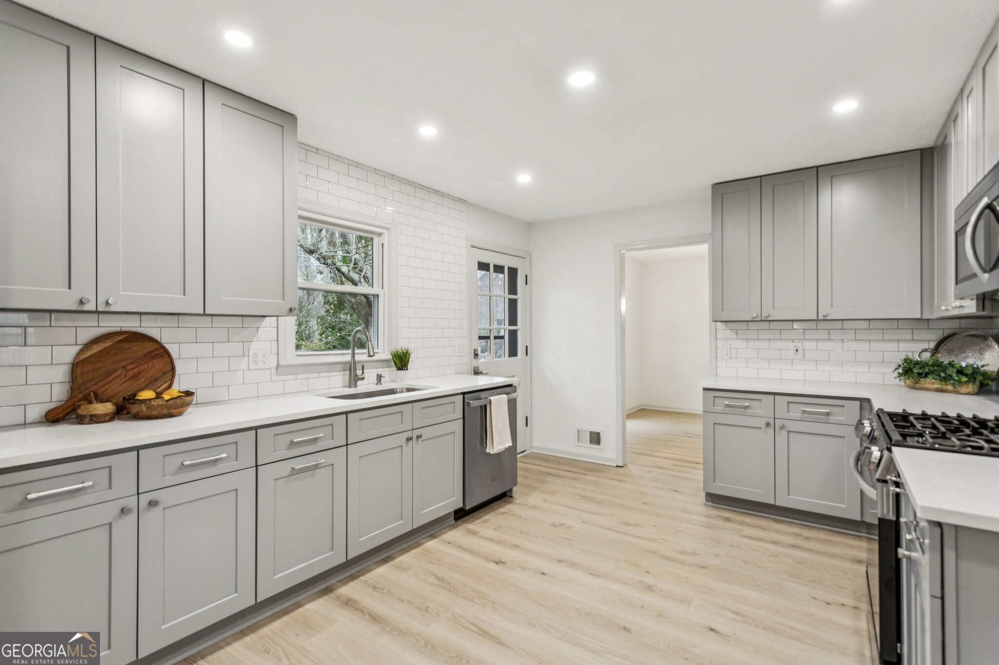 4973 Gunners Pass NE