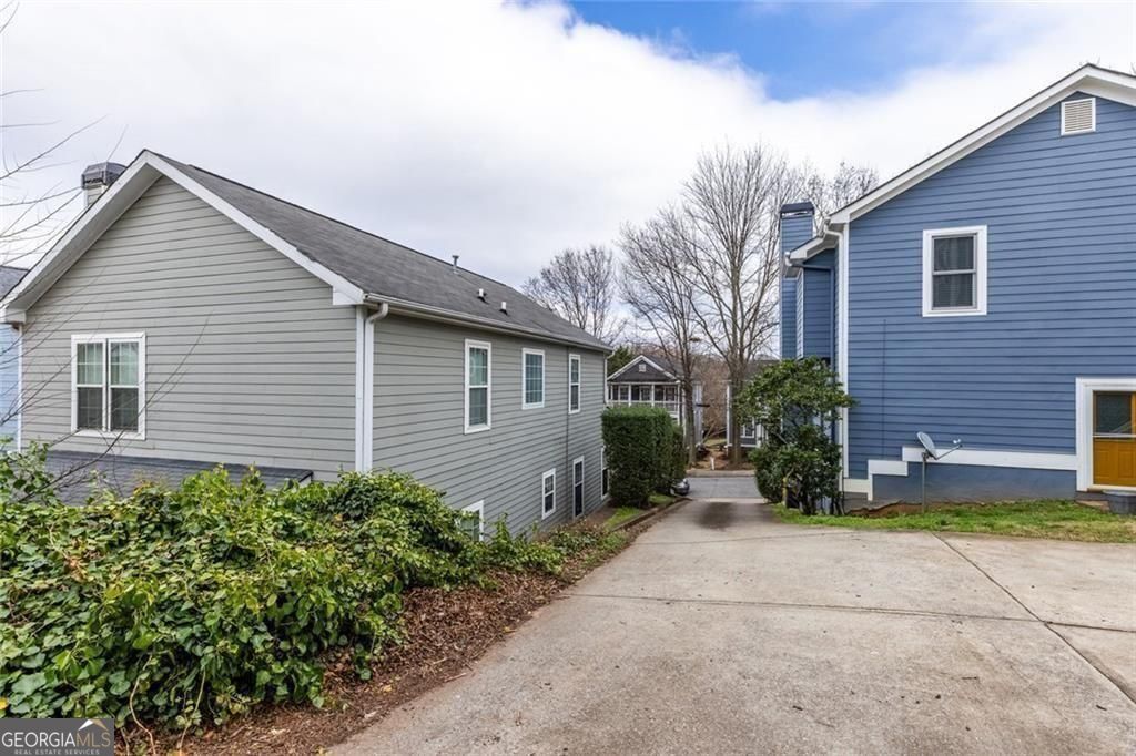 97 Richardson Street SE