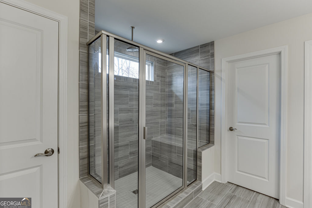 7314 Shady Tree Court