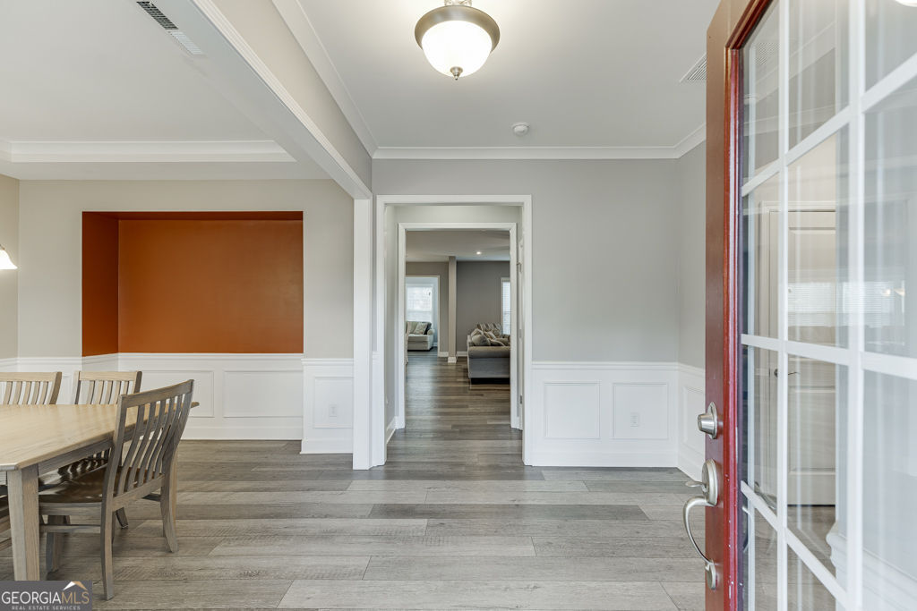 7314 Shady Tree Court