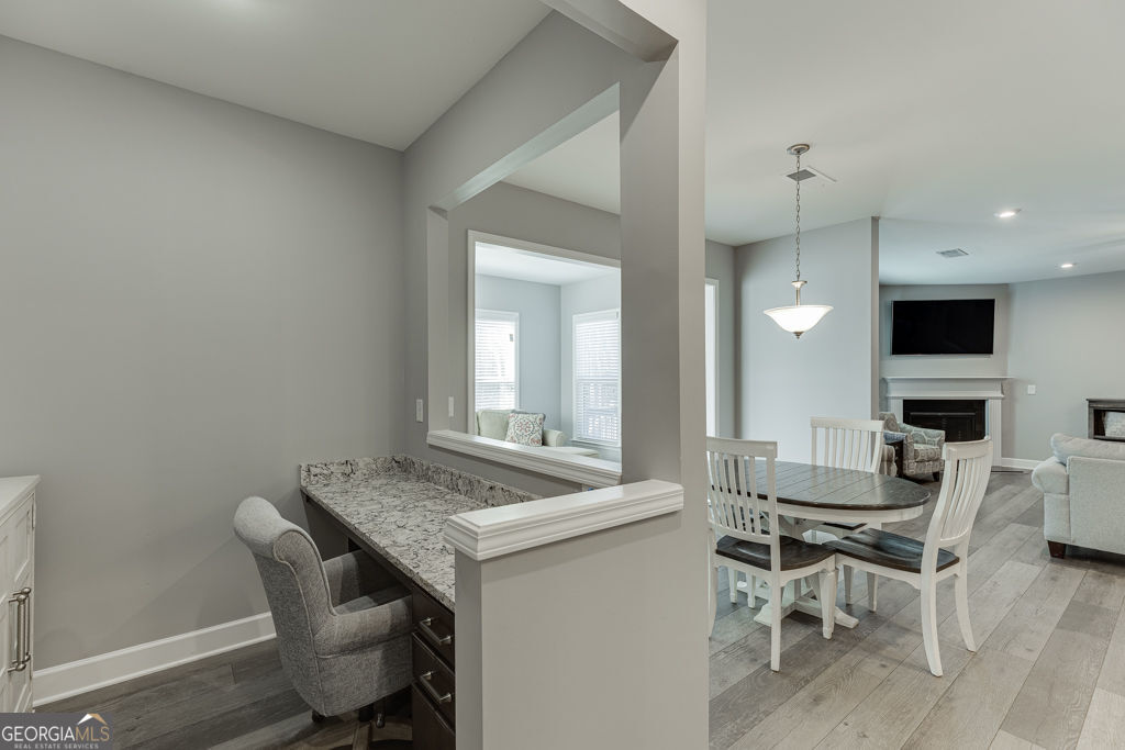 7314 Shady Tree Court