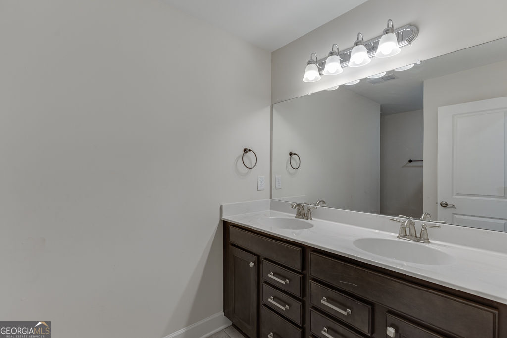 7314 Shady Tree Court