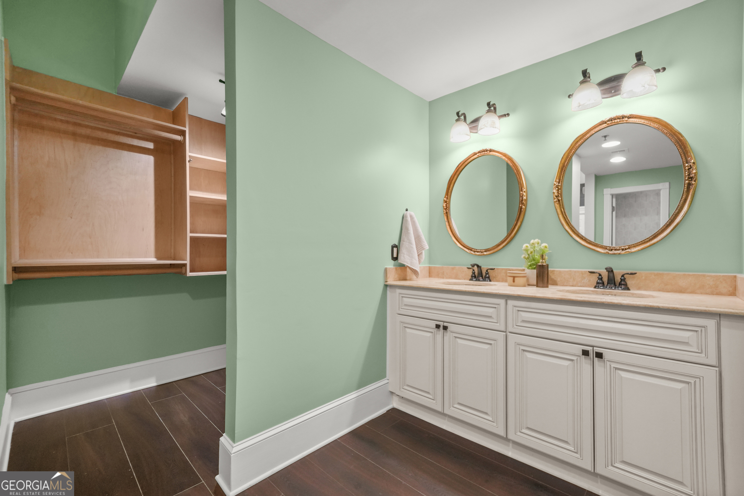 30 5th Street NE # 101