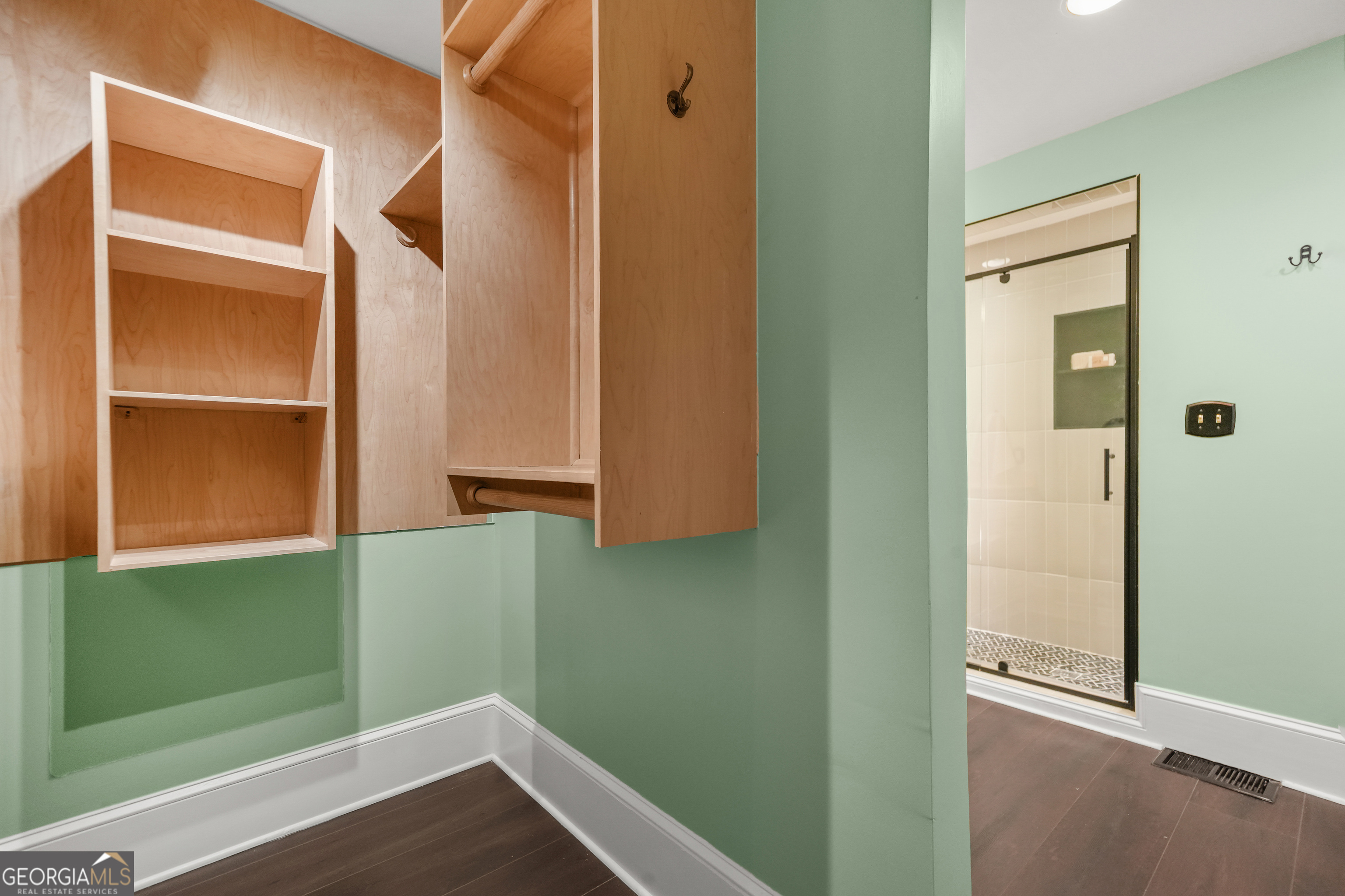 30 5th Street NE # 101