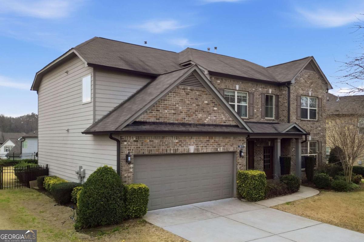 3815 Pleasant Woods Drive