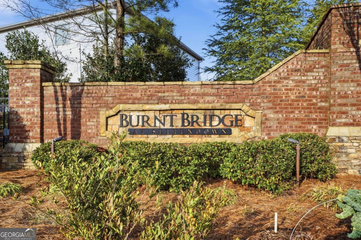 3815 Pleasant Woods Drive