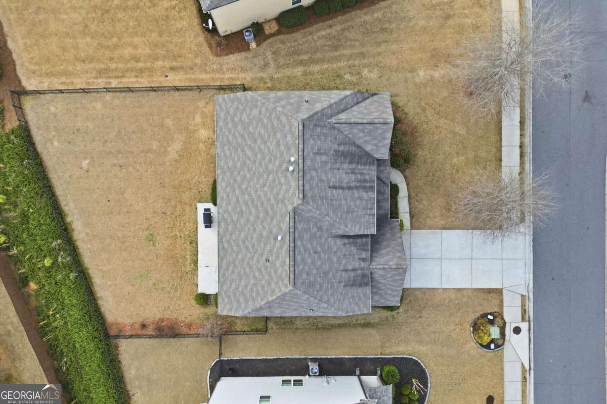 3815 Pleasant Woods Drive