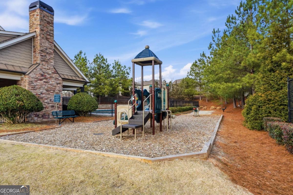 3815 Pleasant Woods Drive